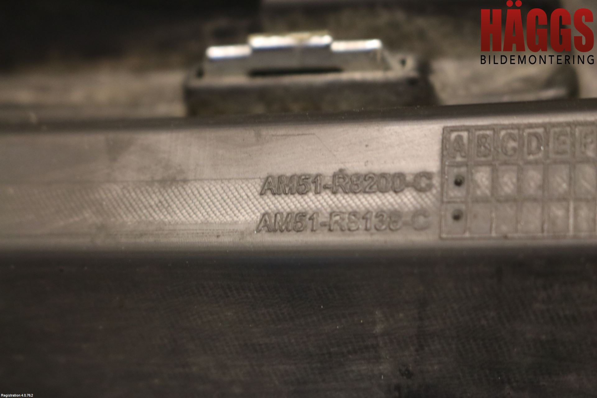 Ford C-MAX II  11-14 Grill Komp