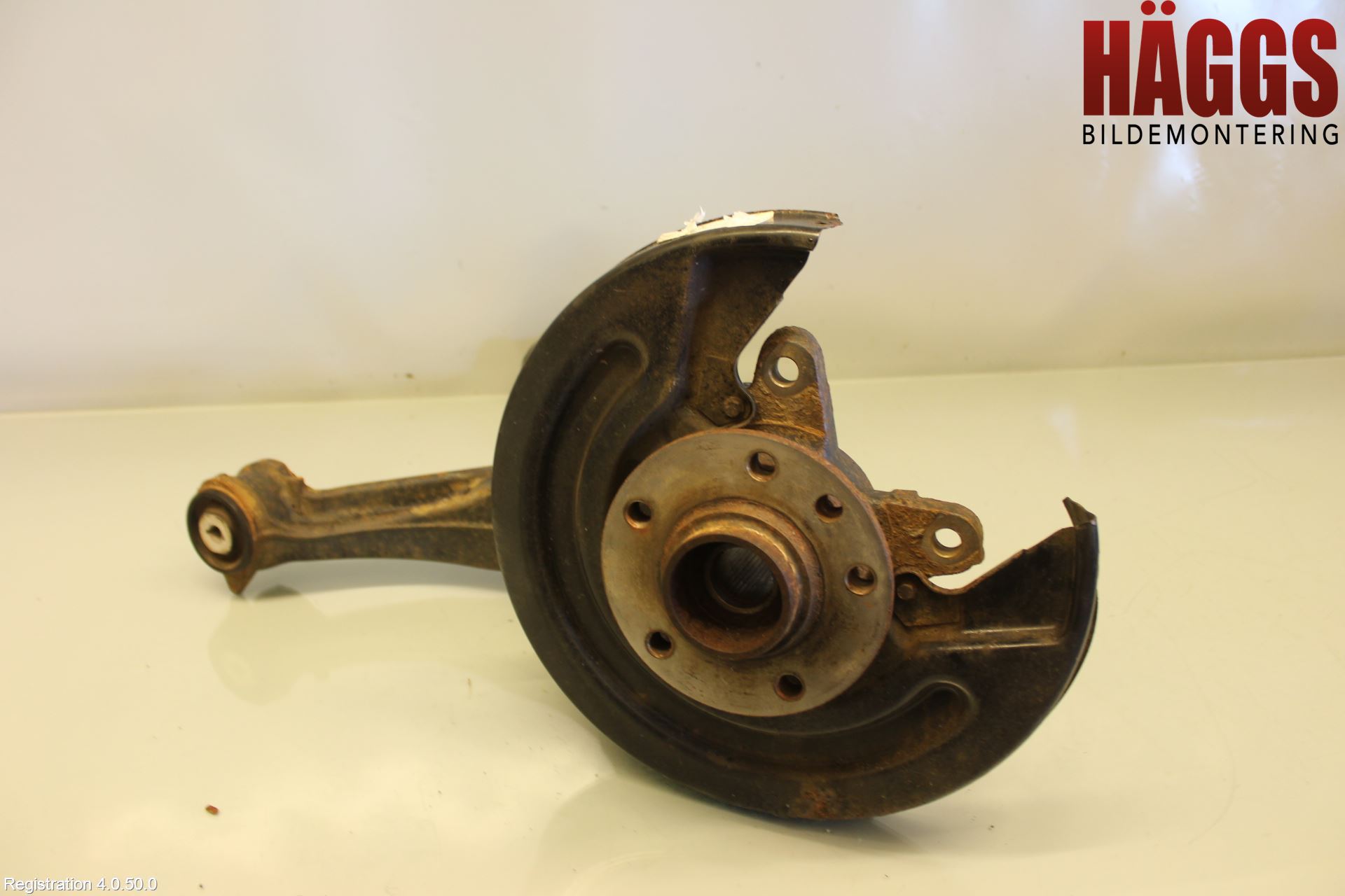 Volkswagen VW TRANSP/CARAVELLE (T5) 04-15 Bärarm Bak Vänster