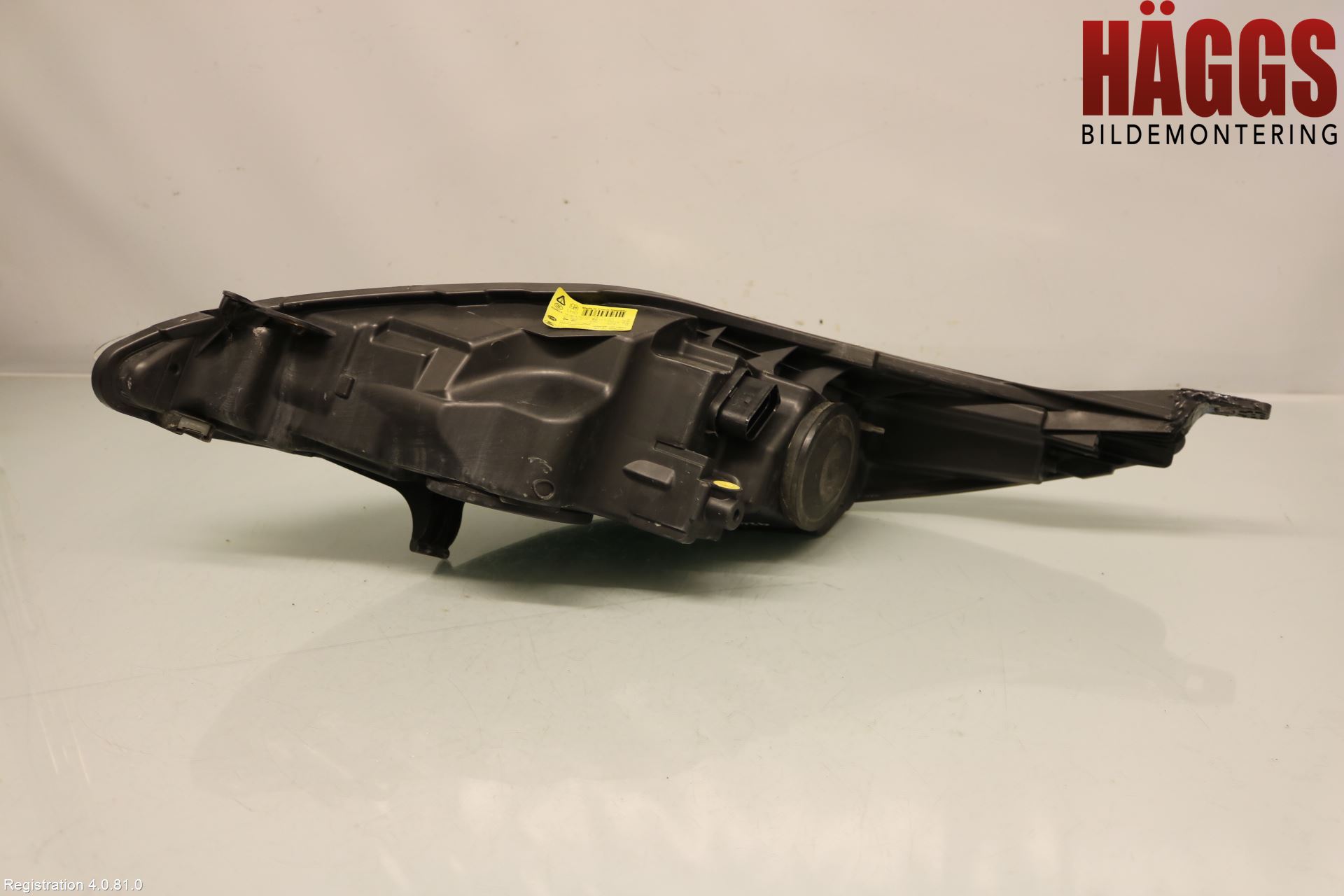 Ford FIESTA 09-12 Strålkastare Höger