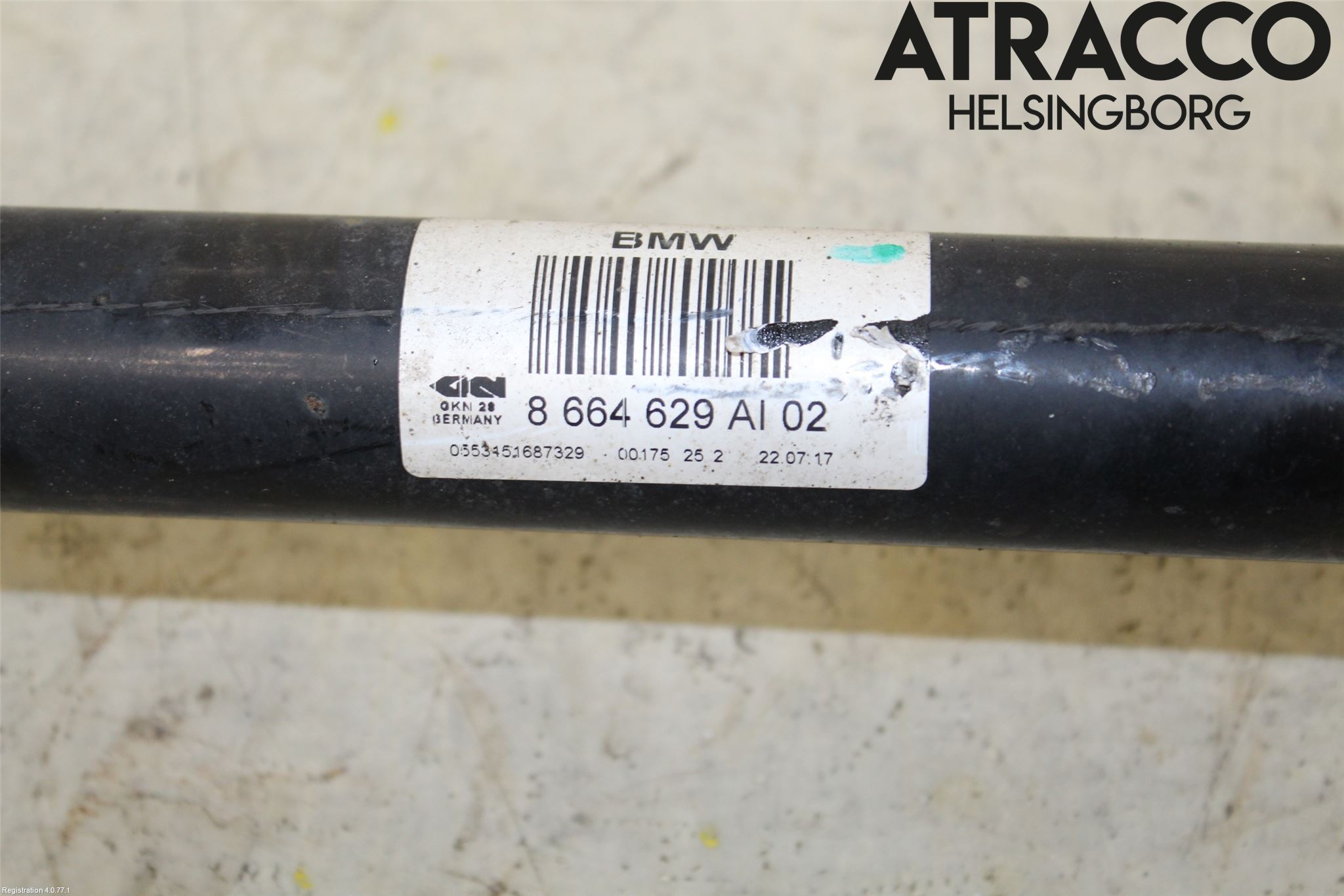 BMW 5 G30/G31/F90 17-23 Drivaxel Bak Vänster