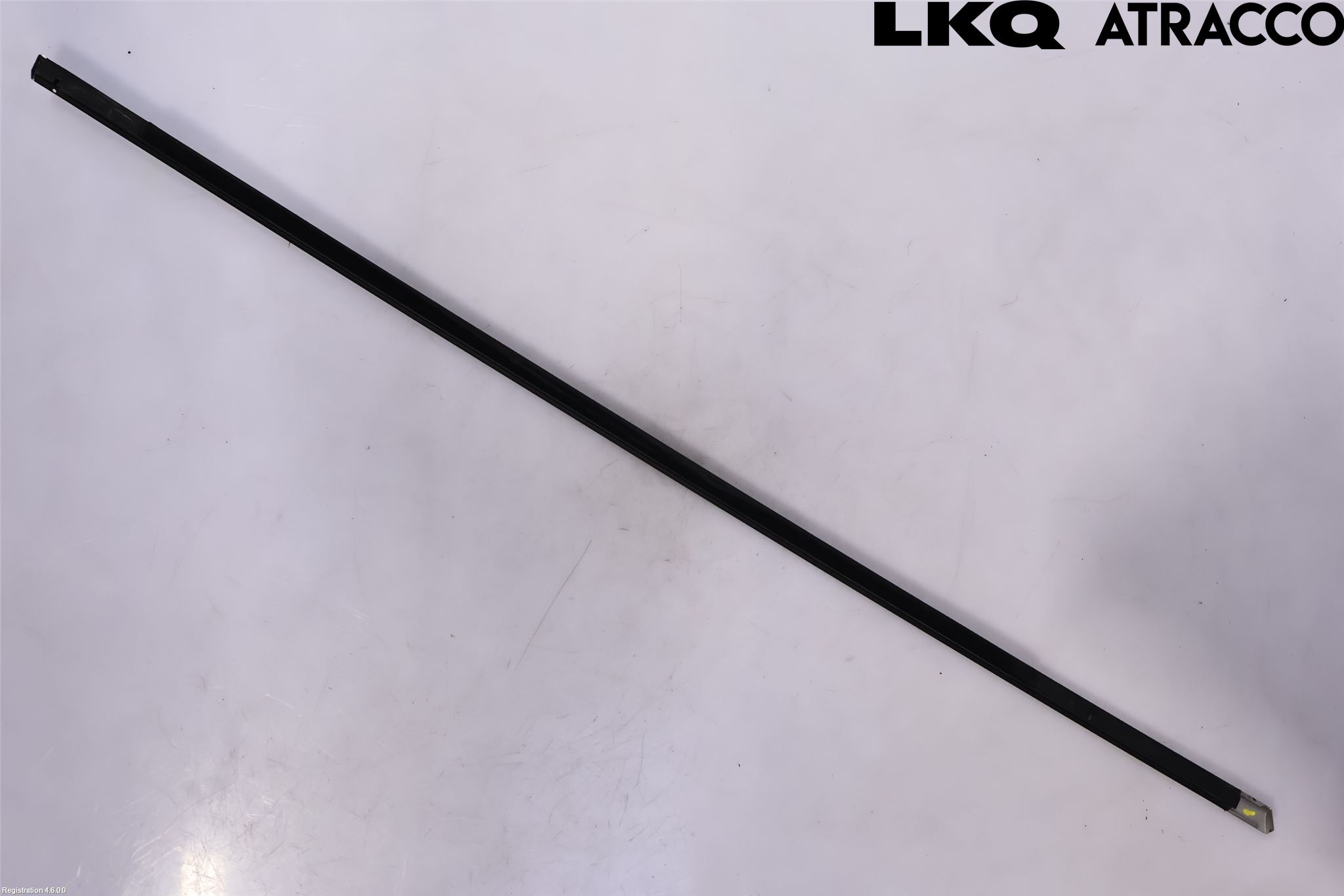 Volvo XC60 09-13 Dörr Dekorlist Fram Vä