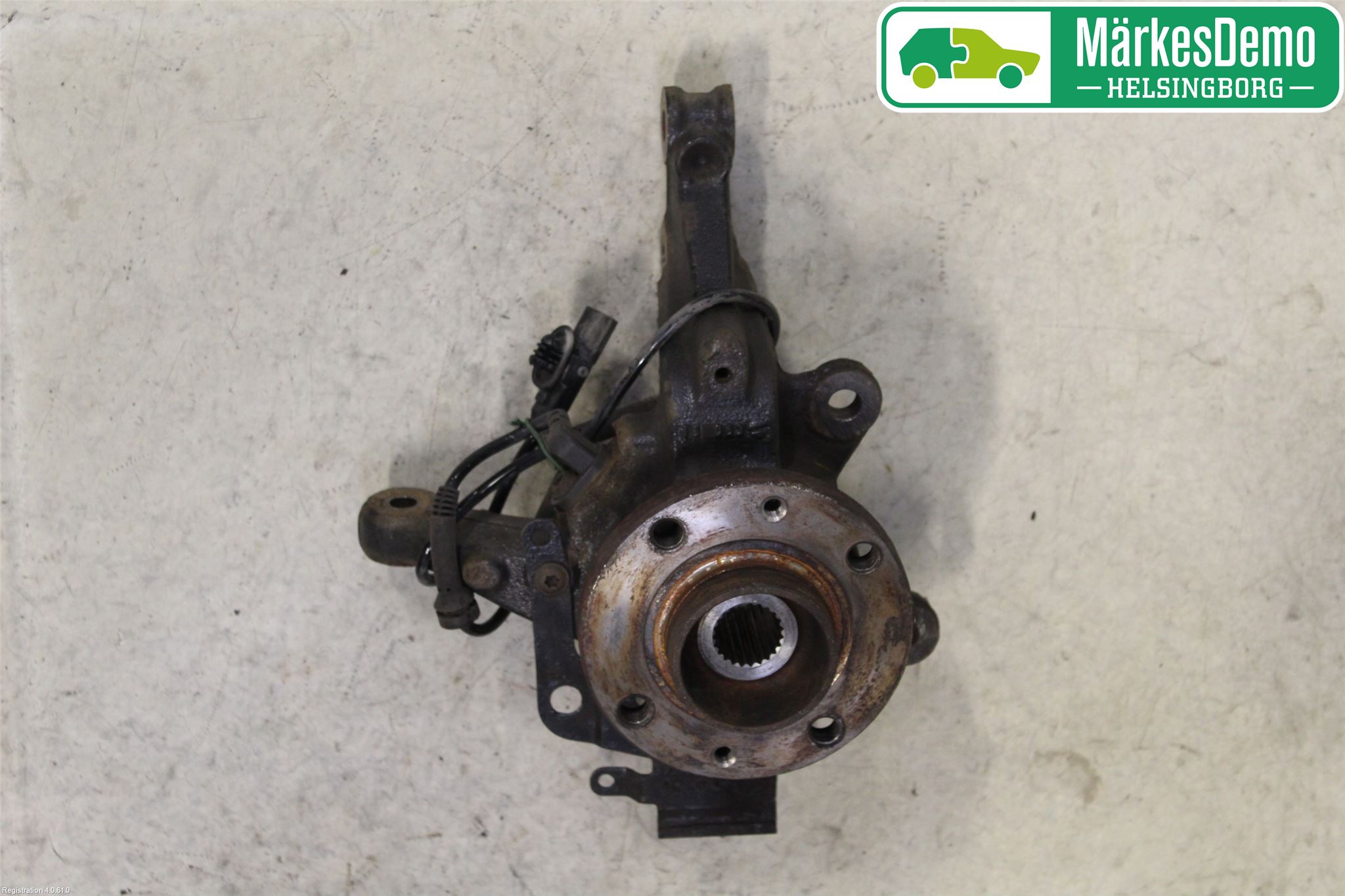 Renault CLIO IV 12-16 Styrspindel Lagerhus Hö