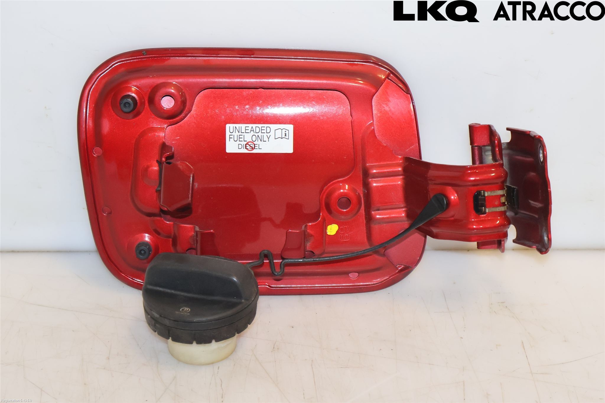 Toyota PRIUS (ZVW50) 16-21 Tanklucka