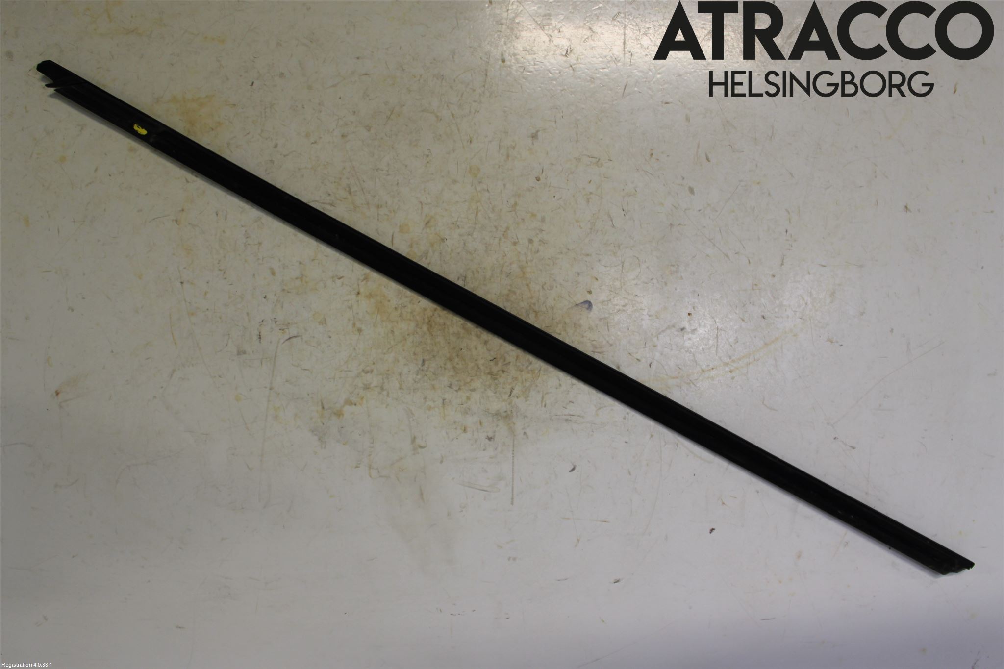 Porsche 911 64- Dörr Dekorlist Fram Hö