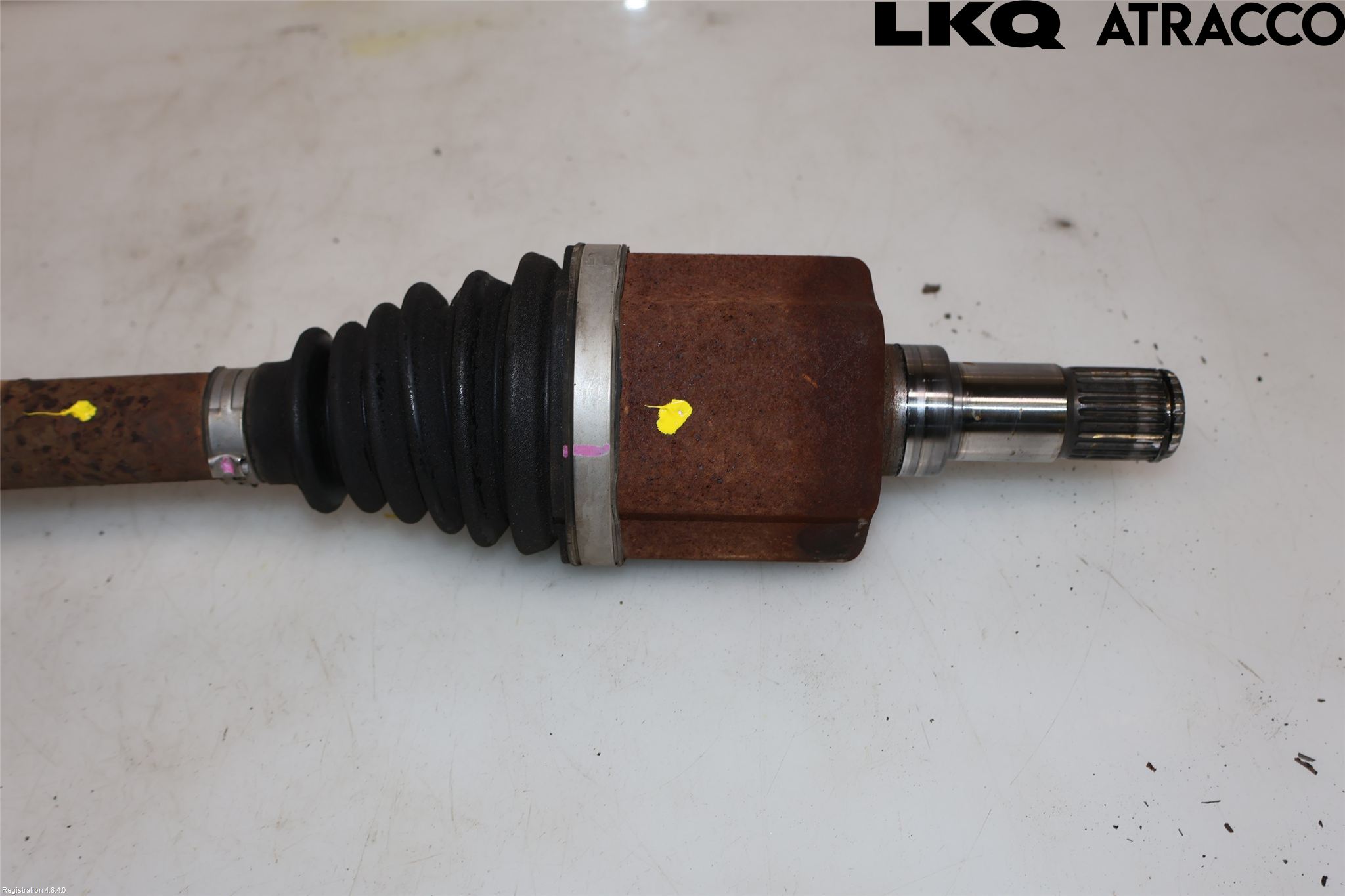 Ford KUGA 08-12 Drivaxel Fram Vänster
