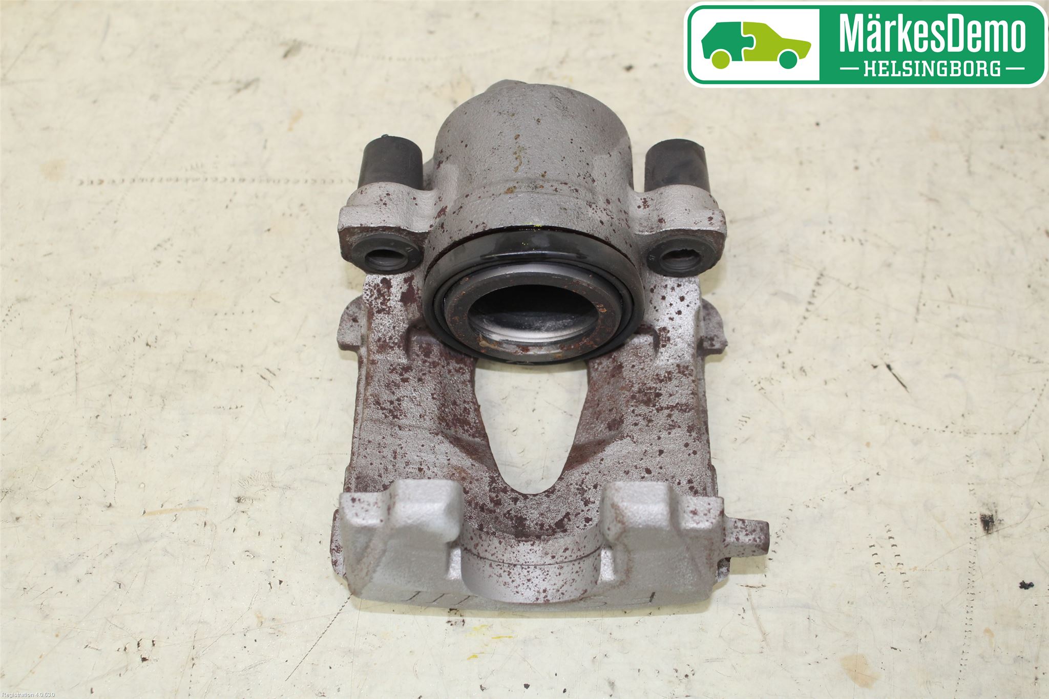 Audi A1/S1 11-18 Bromsok Fram Vänster