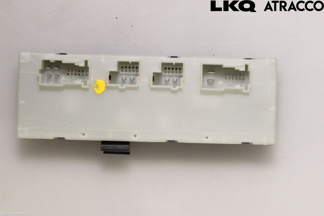 BMW 5 G30/G31/F90 17-23 Styrenhet Baklucka