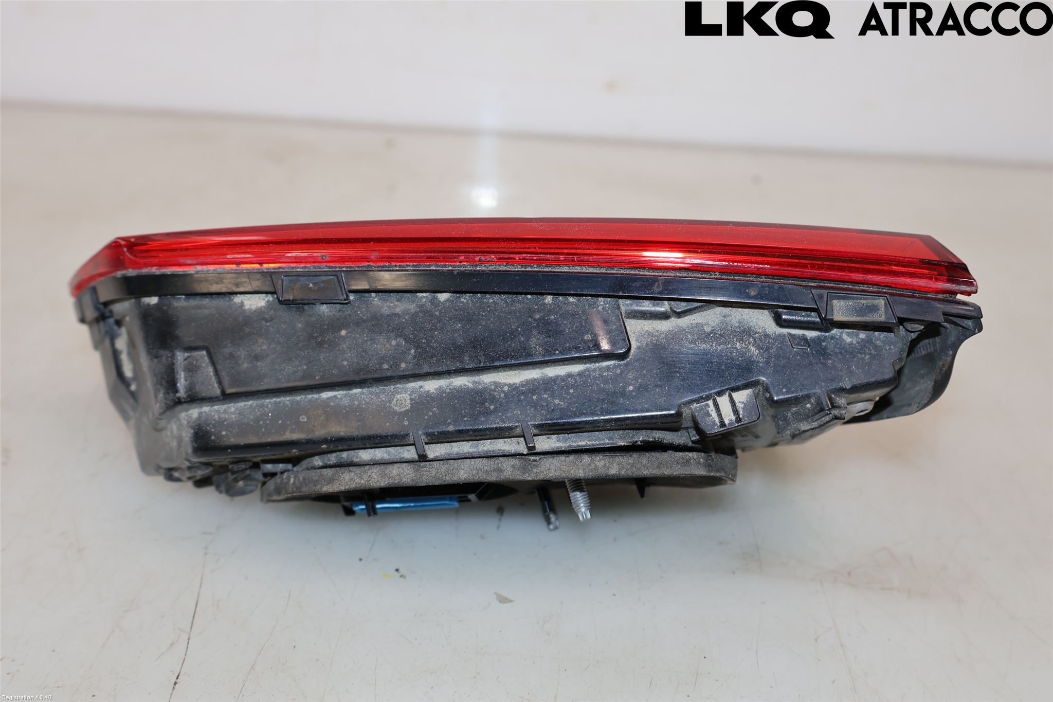 Volkswagen VW PASSAT 15-19 Bakljus Lucka Vä