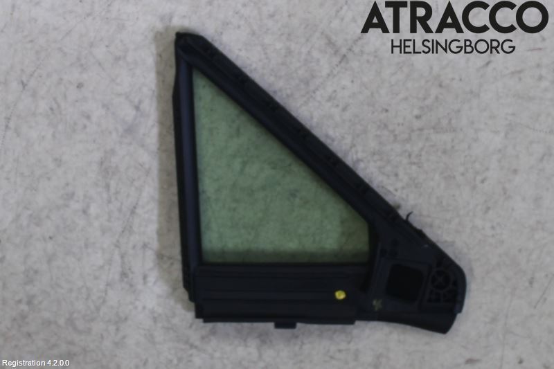 Toyota RAV4 19- Dörruta Fram Lilla Vä