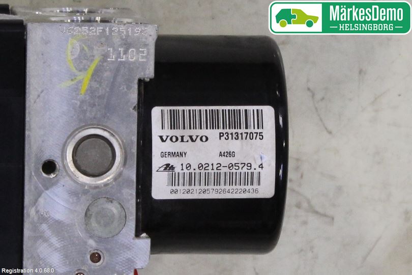 Volvo V40 12-19 Abs Hydraulaggregat