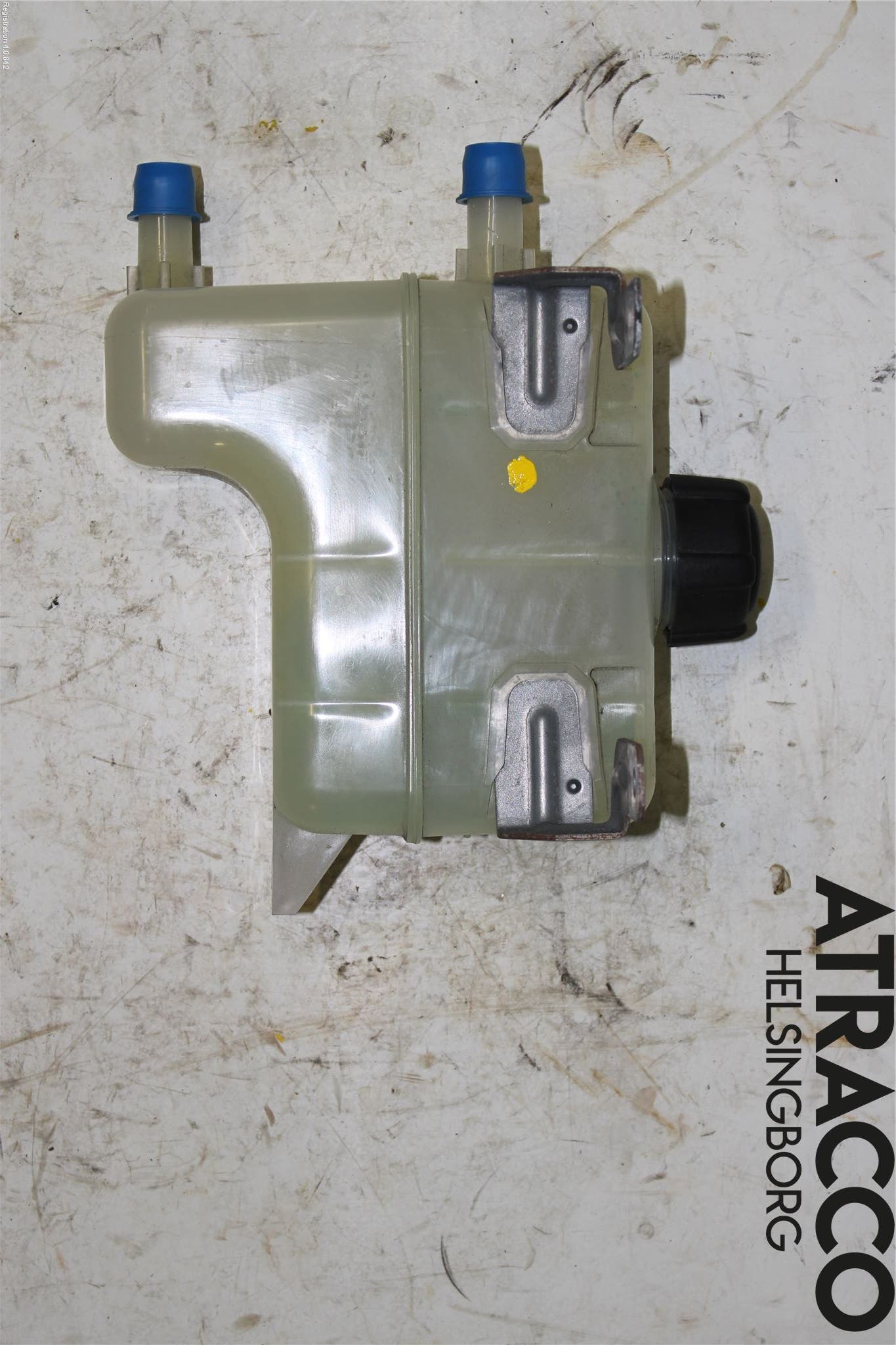 Mitsubishi OUTLANDER 13-21 Expansionstank