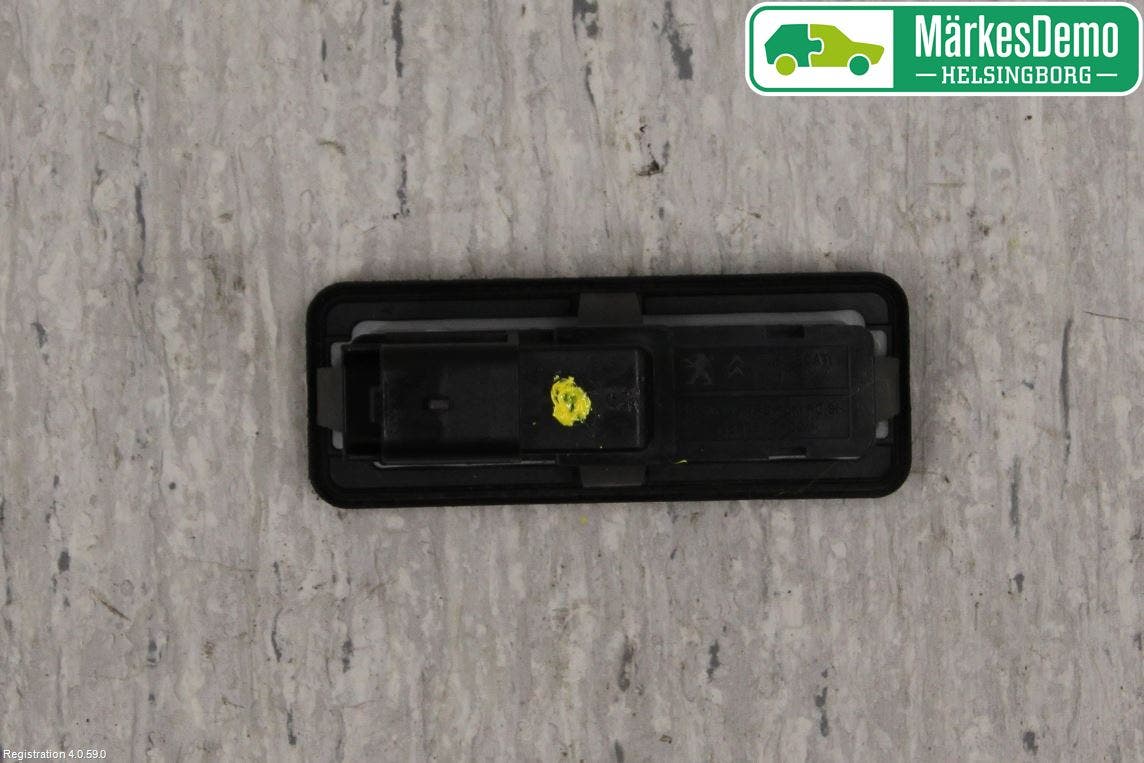 Citroen C4 CACTUS 14-20 Bakluckehandtag