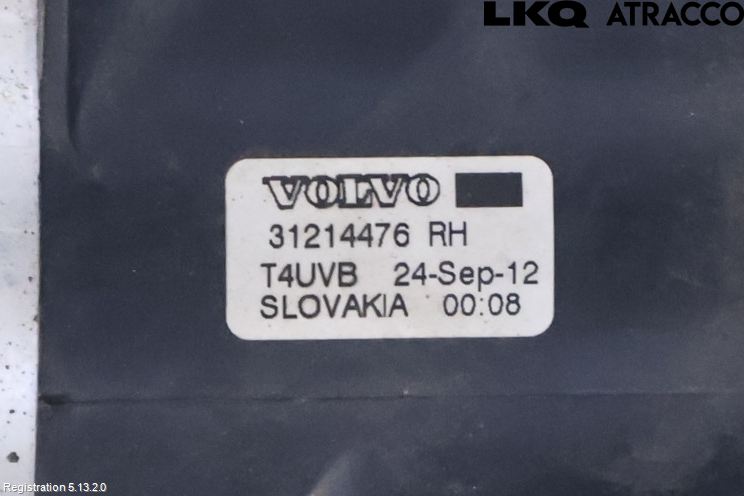 Volvo XC70 08-13 Dimljus-Varselljus Fram