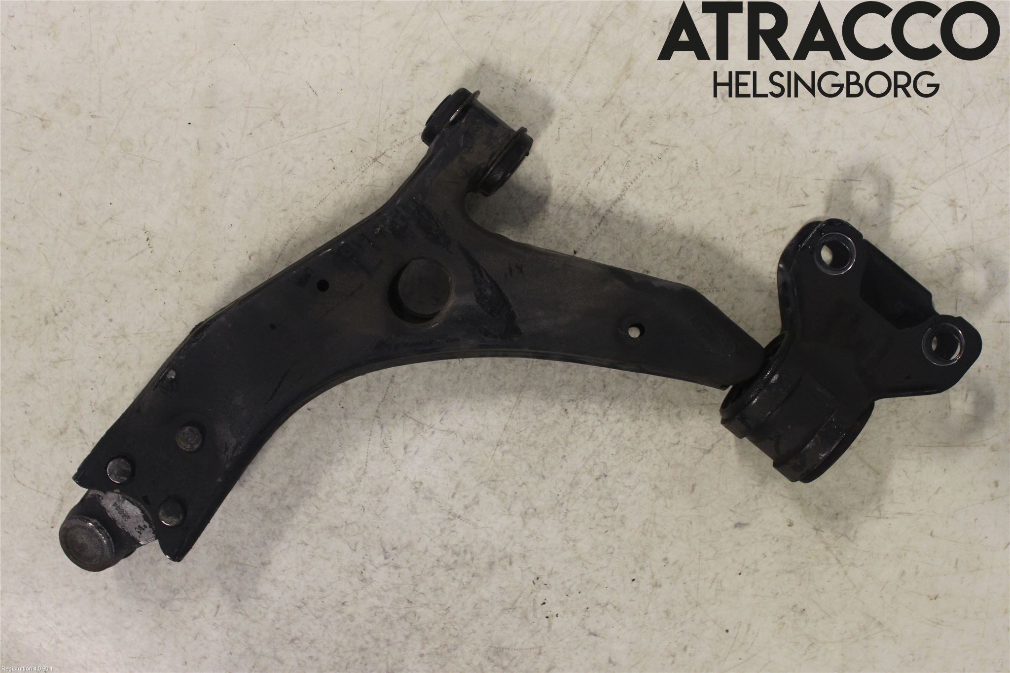 Volvo V40 12-19 Bärarm Fram Undre Hö