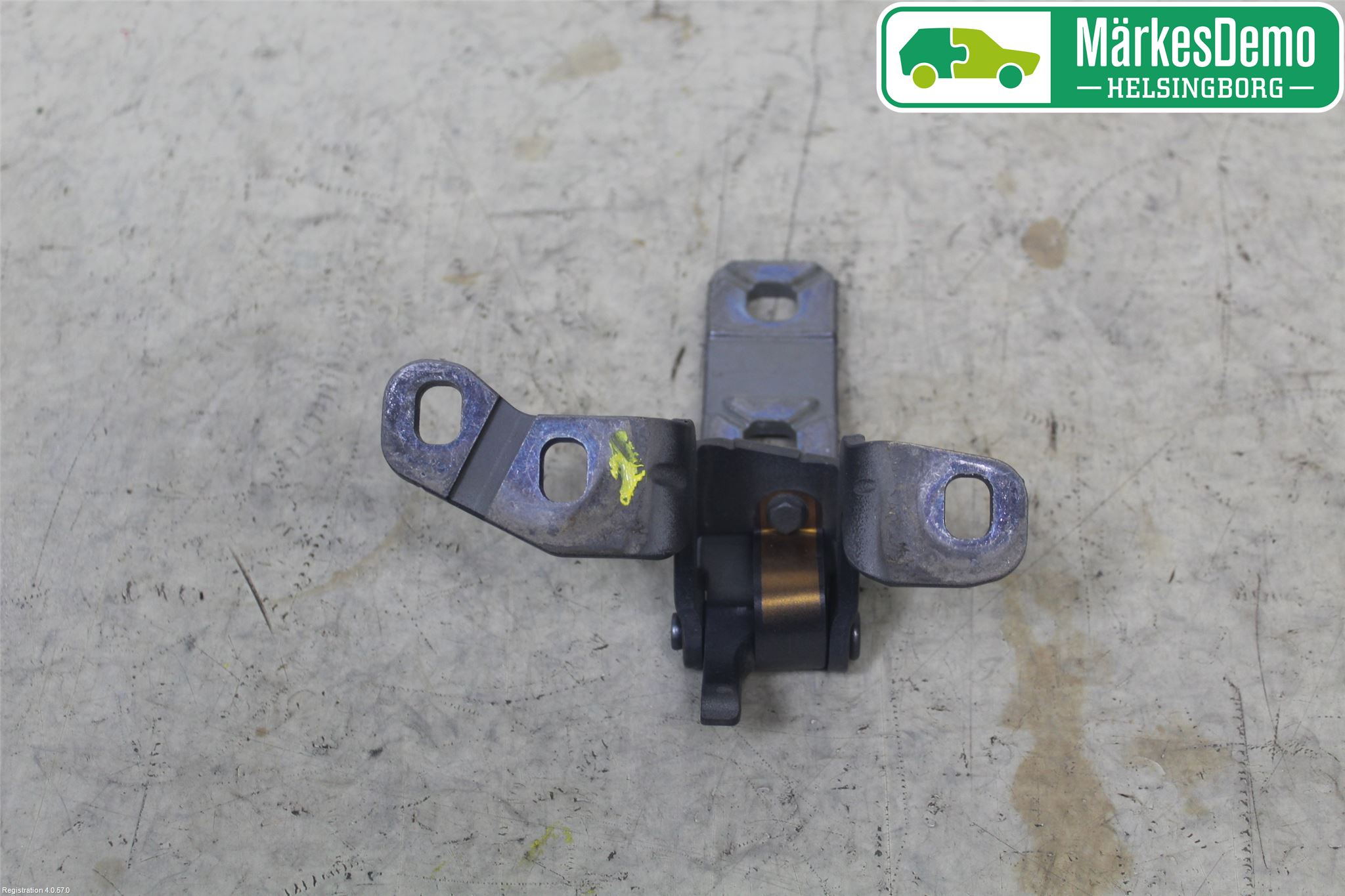 BMW X5 E70 07-13 Bakluckegångjärn Vä