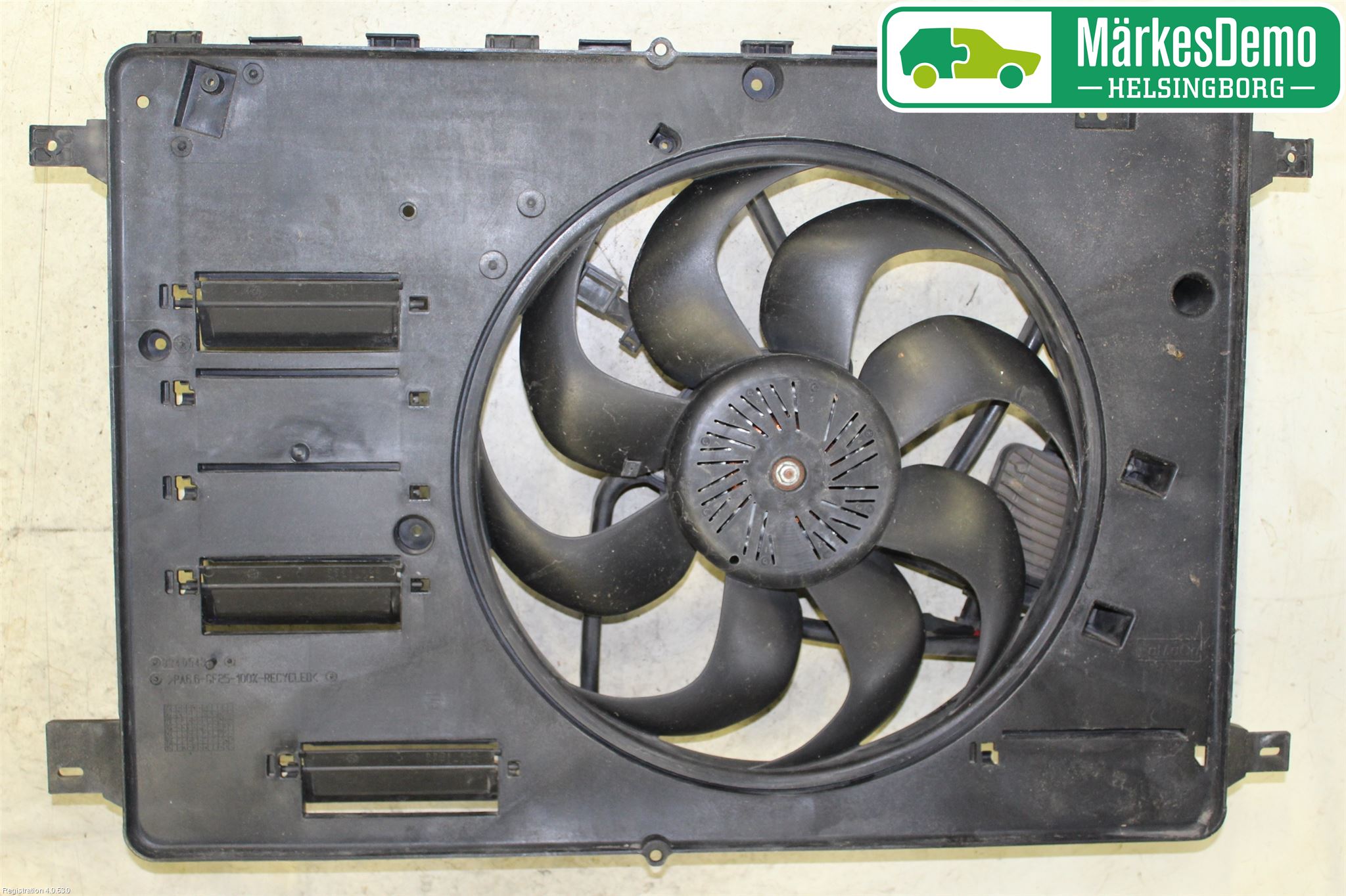 Volvo V60 11-13 Kylfläkt El