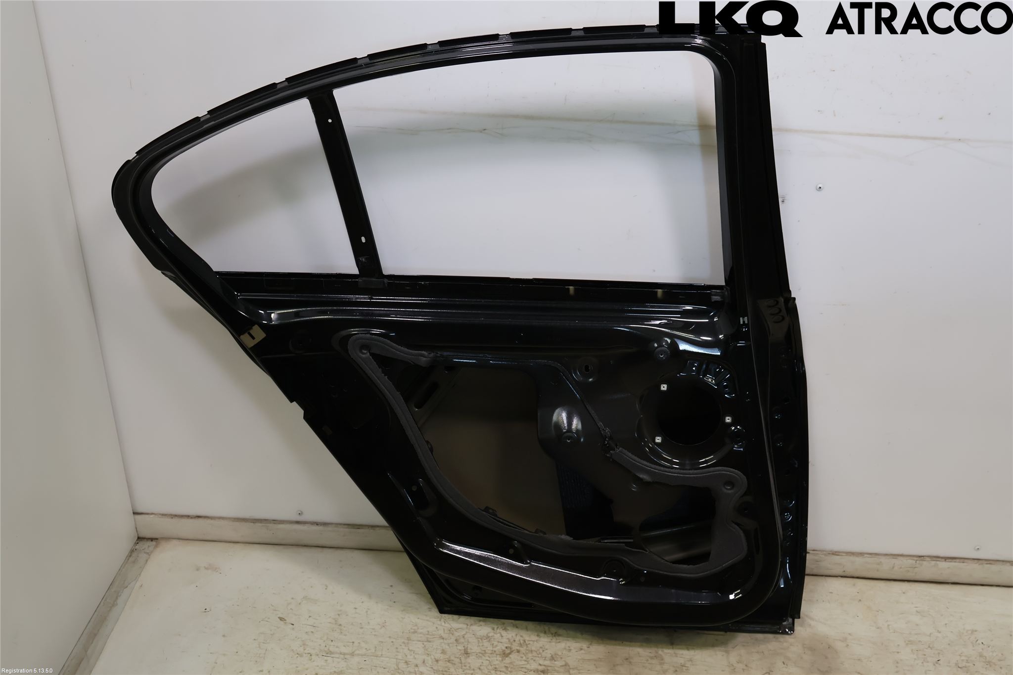 BMW 3 F30/F31/F80 12-19 Dörr Bak Vänster