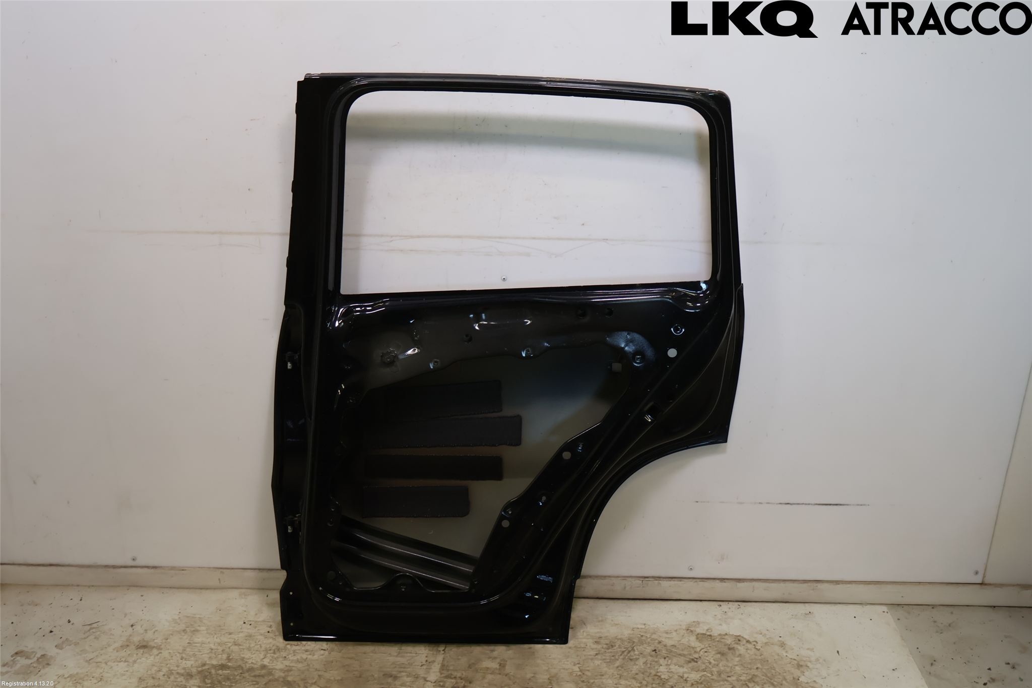 Volkswagen VW TIGUAN 07-16 Dörr Bak Höger