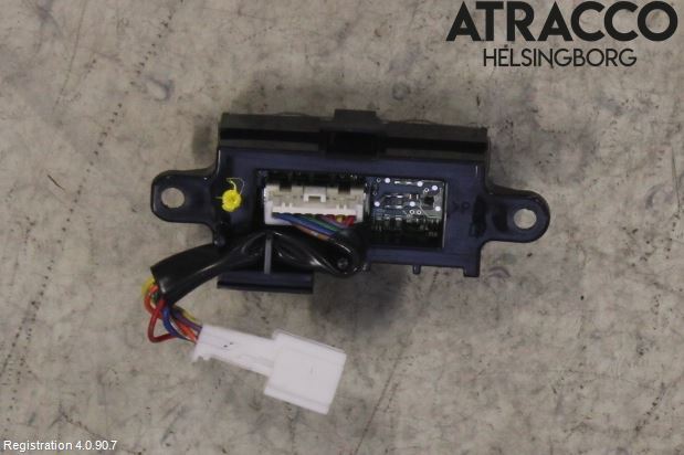 Nissan LEAF 11-17 Instrument Växlingsindikator