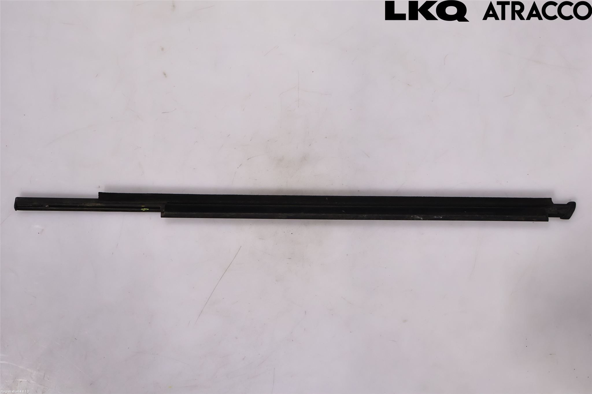 Toyota HILUX 16- Dörr Dekorlist Bak Hö
