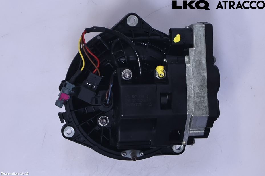 Volkswagen VW GOLF SPORTSVAN 15-20 Bakluckehandtag