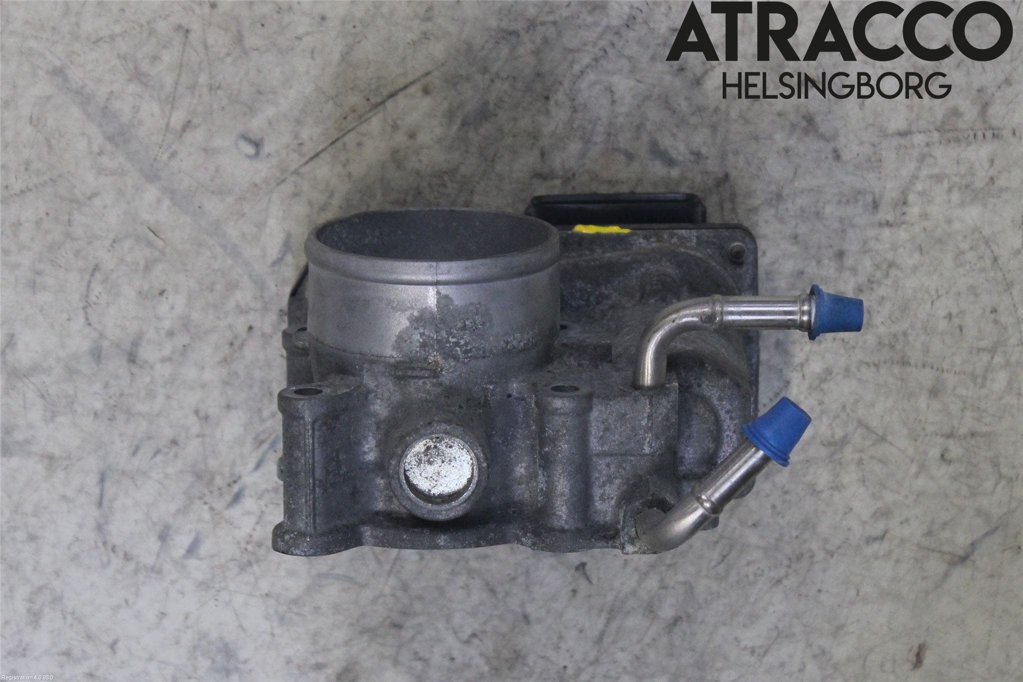 Toyota YARIS XP130 12-14 Injspjällhus