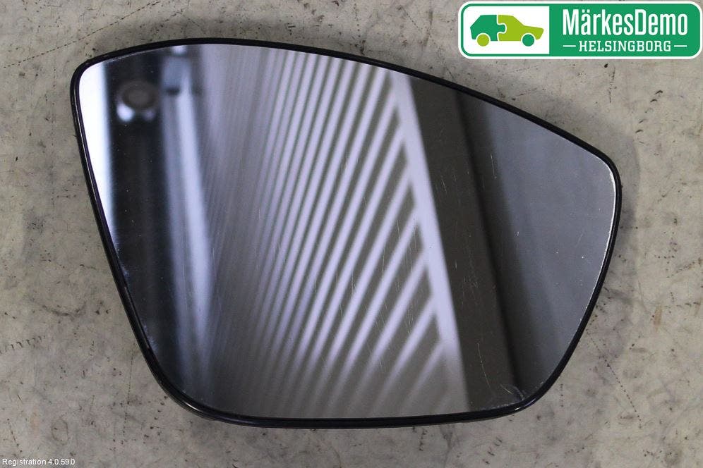 Peugeot 2008 13-20 Spegelglas Hö