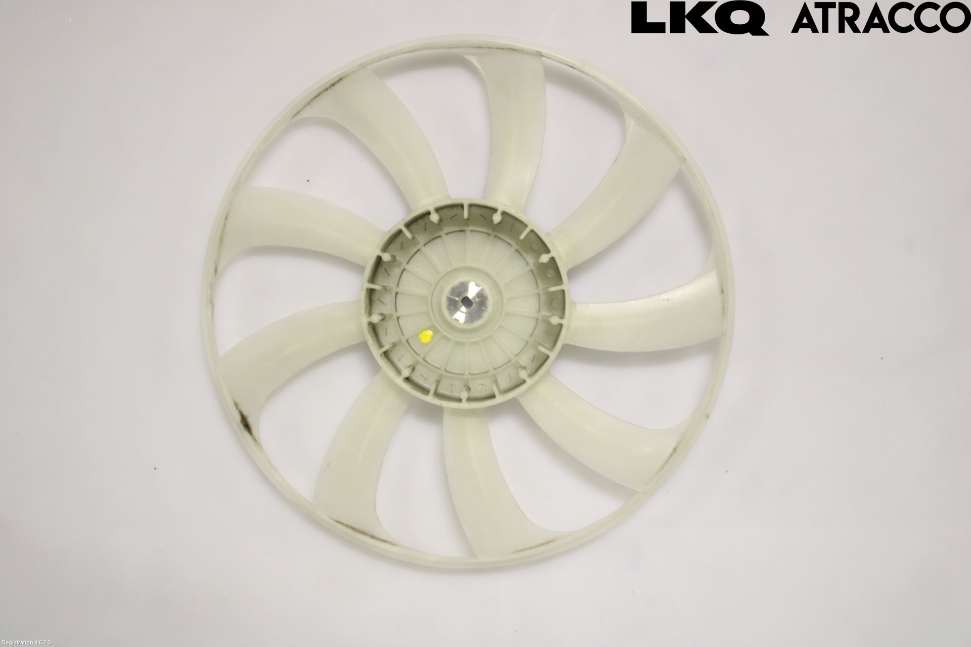 Toyota COROLLA 19- Kylfläkt-Vinge