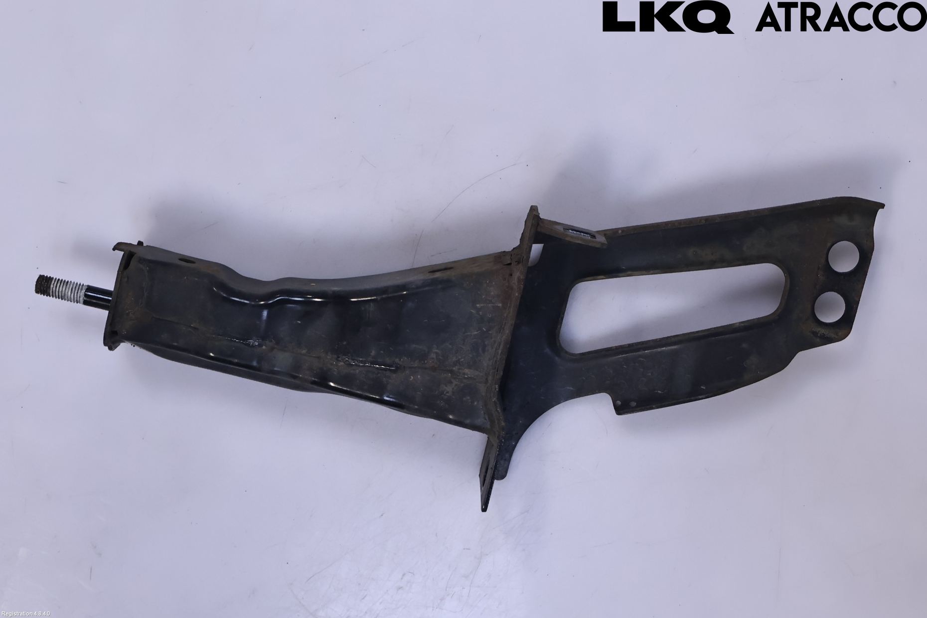 Volvo XC70 08-13 Stötfångarbärjärn Fram