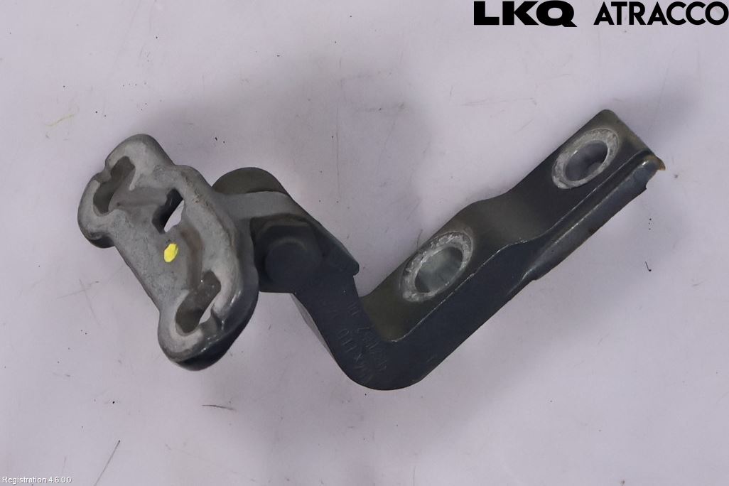 Volvo XC60 18- Dörrgångjärn