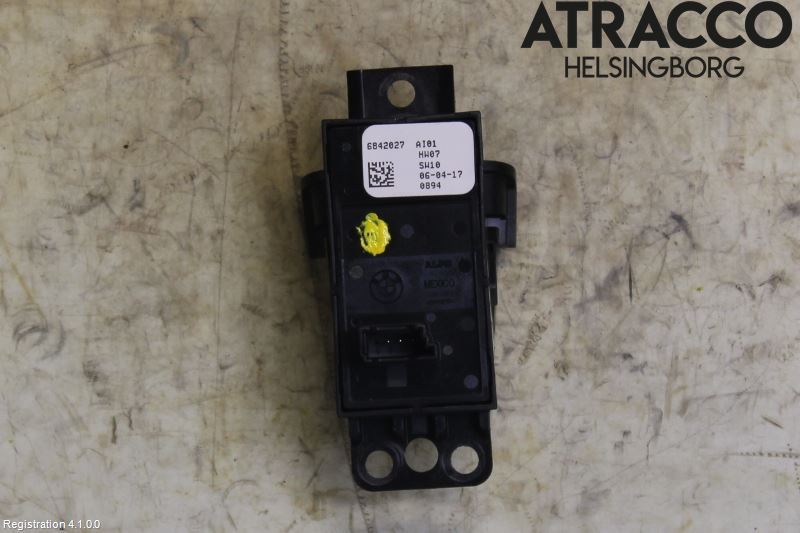 BMW 5 G30/G31/F90 17-23 Strömställare Parkeringsbroms