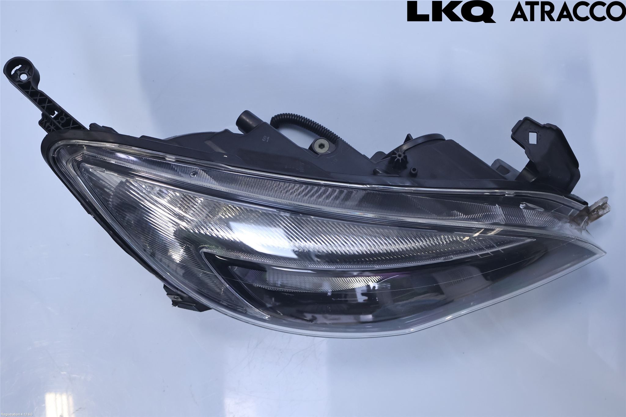 Opel ASTRA J 10-15 Strålkastare Höger