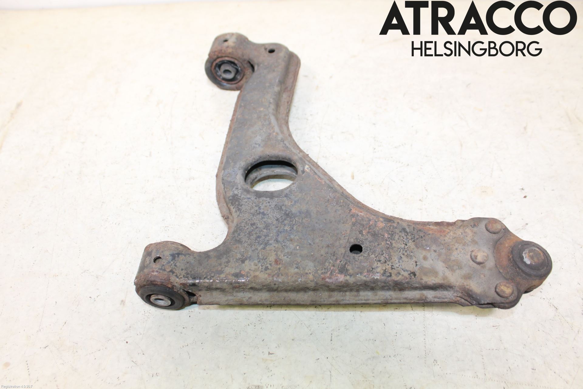 Opel MERIVA B 10-17 Bärarm Fram Undre Hö