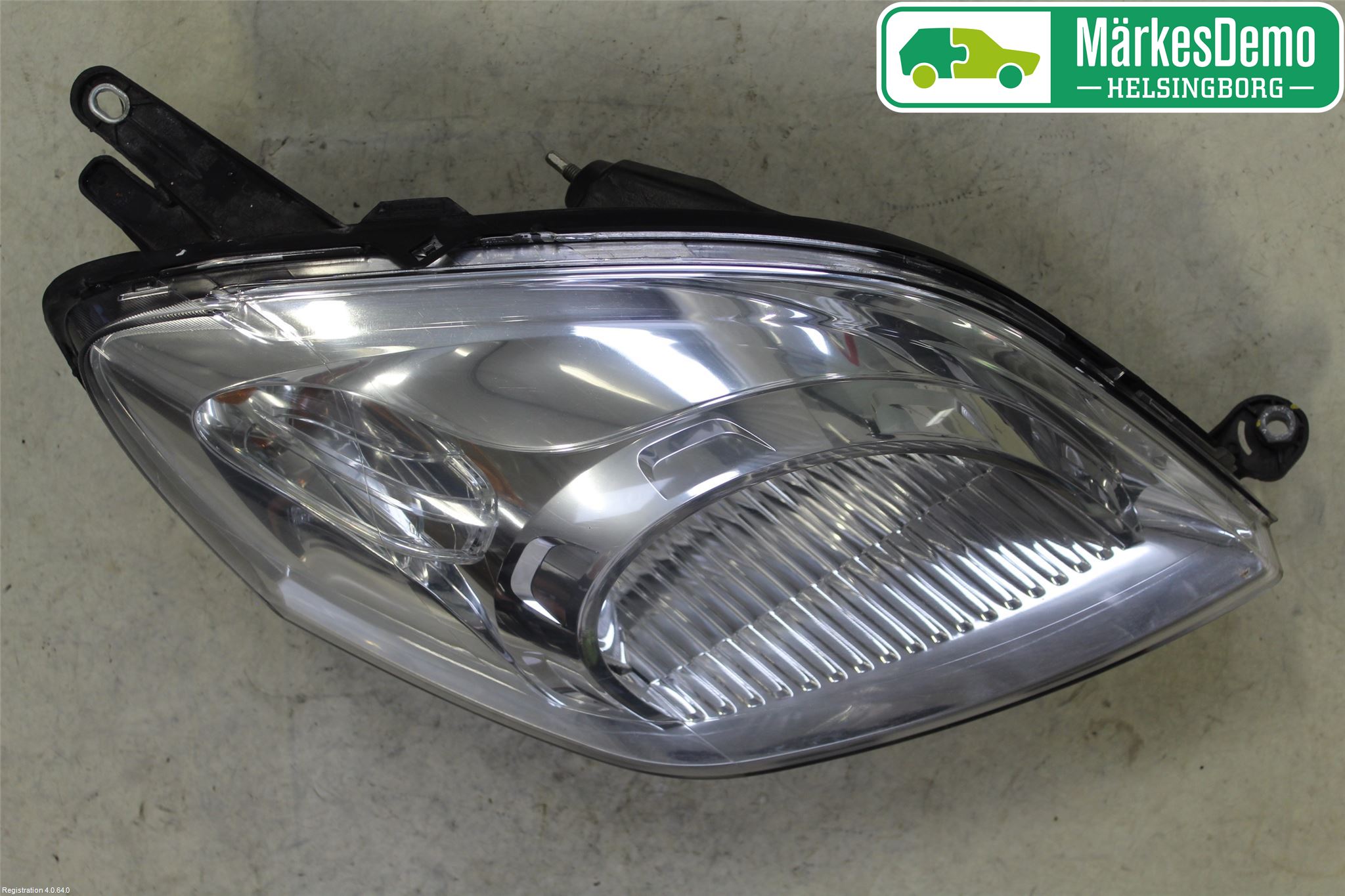 Peugeot BIPPER Strålkastare Höger