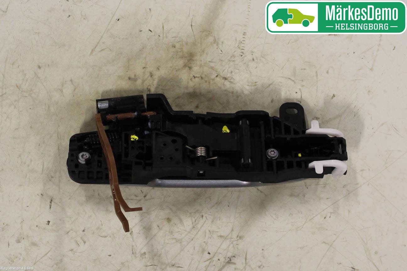 Toyota RAV4 19- Dörrhandtag Yttre Vä