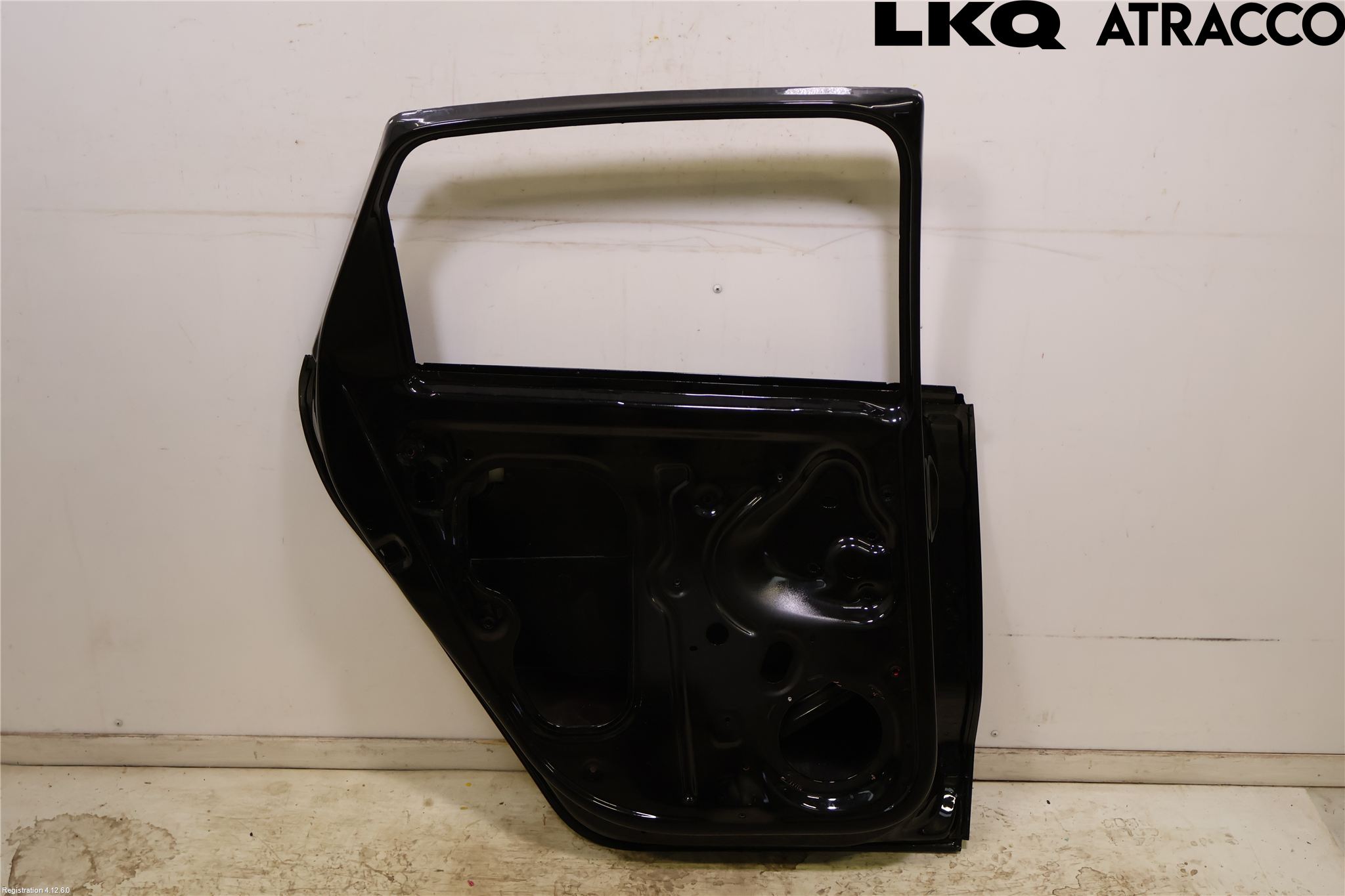 Volkswagen VW POLO 10-17 Dörr Bak Vänster