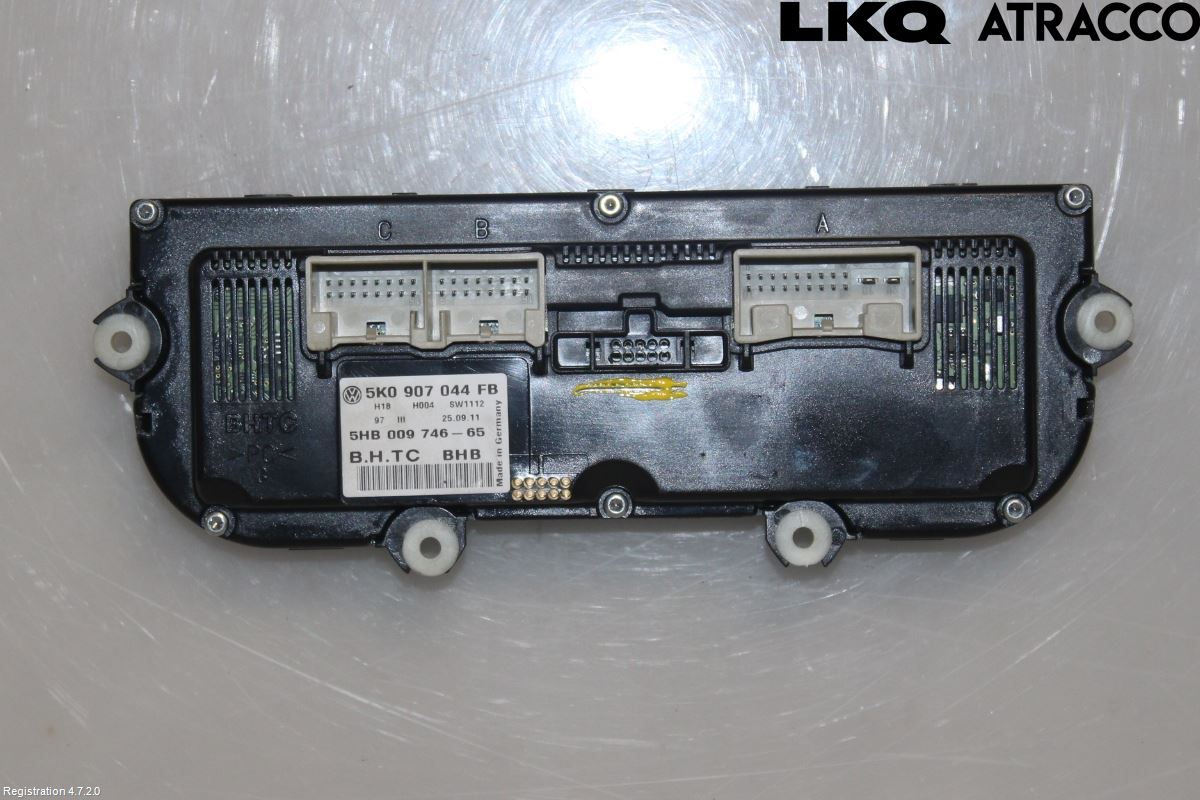 Volkswagen VW PASSAT 11-14 Ac Styrenhet Ac Manöveren