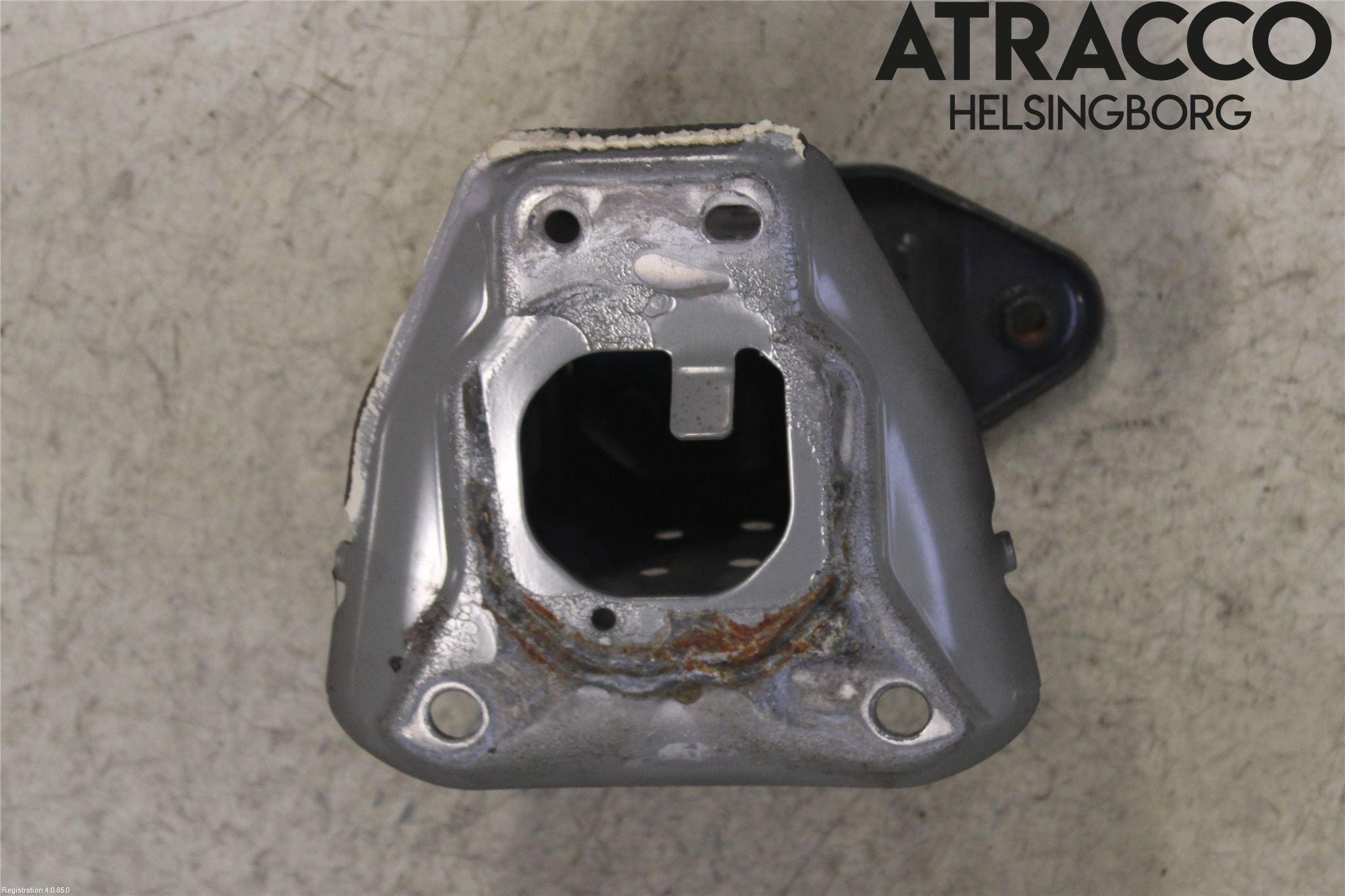 Toyota COROLLA 19- Stötfångarbärjärn Bak