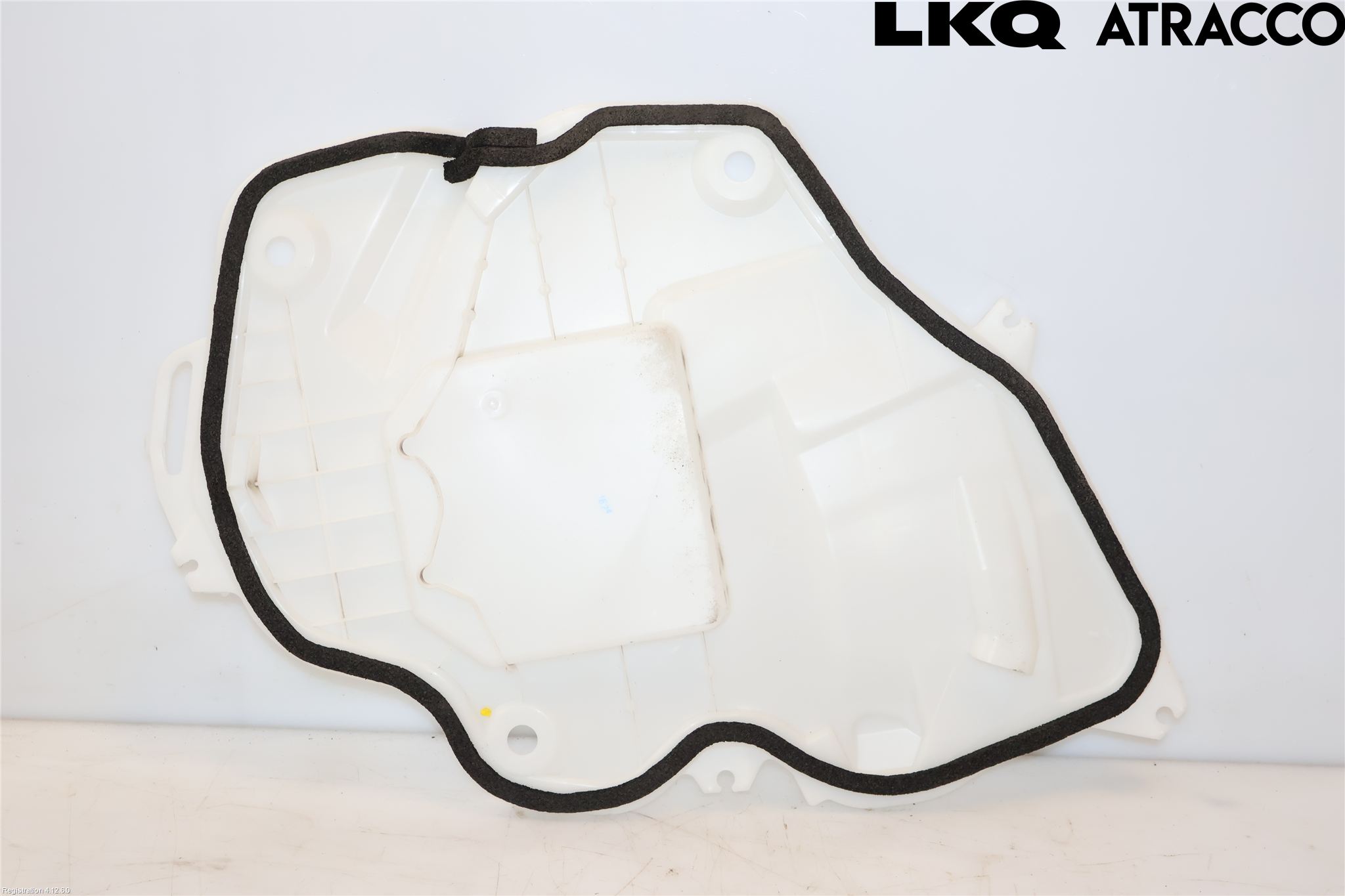 Toyota YARIS XP21 20- Dörrklädsel Vä