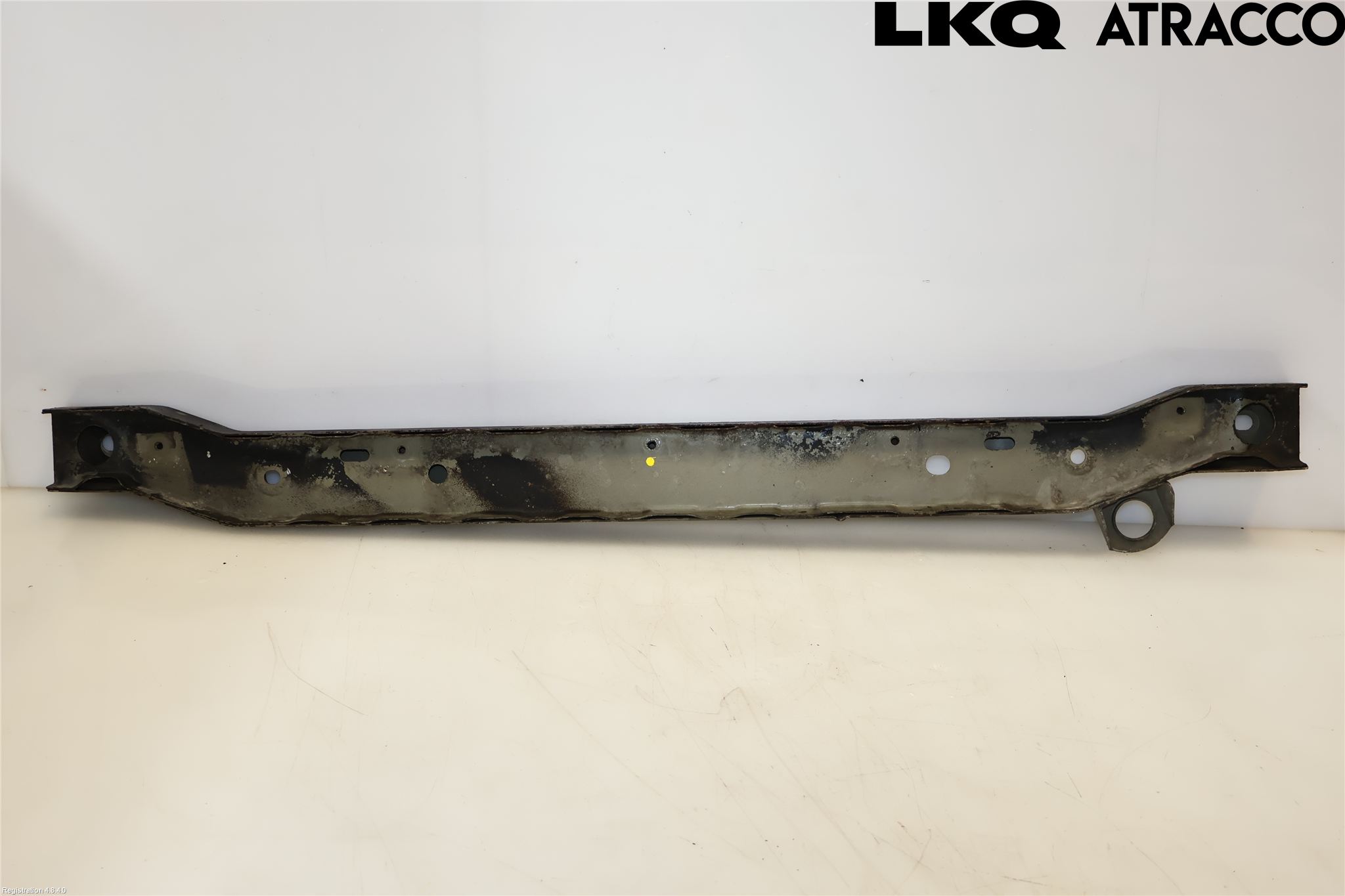 Nissan PULSAR Kylarfäste-Ram-Balk