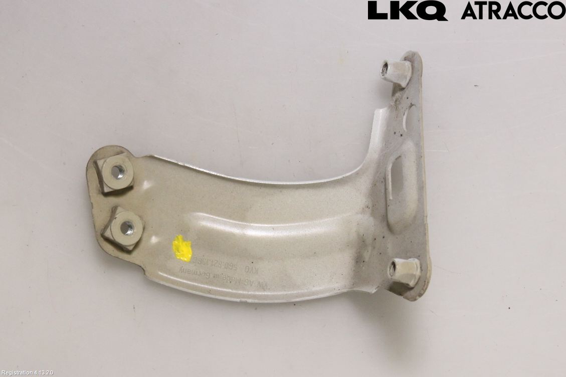 Volkswagen VW GOLF / E-GOLF VII 13-20 Skärmfäste Fram Hö