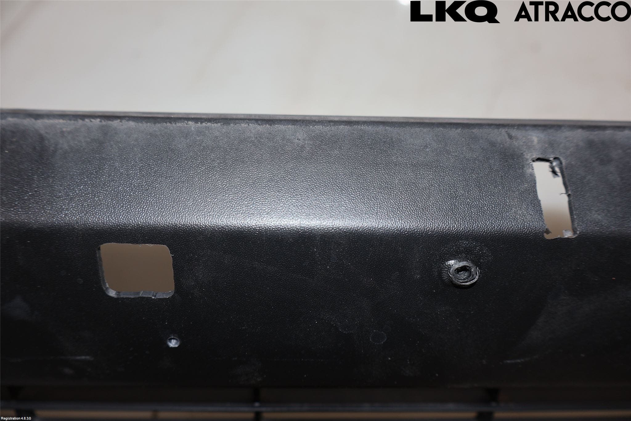 Toyota RAV4 19- Grilldel Mitt