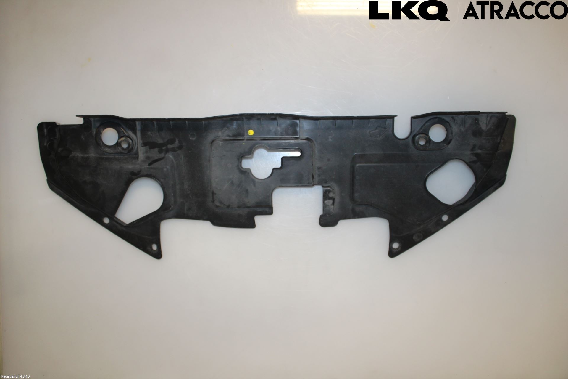 Nissan LEAF 11-17 Täckplast Front