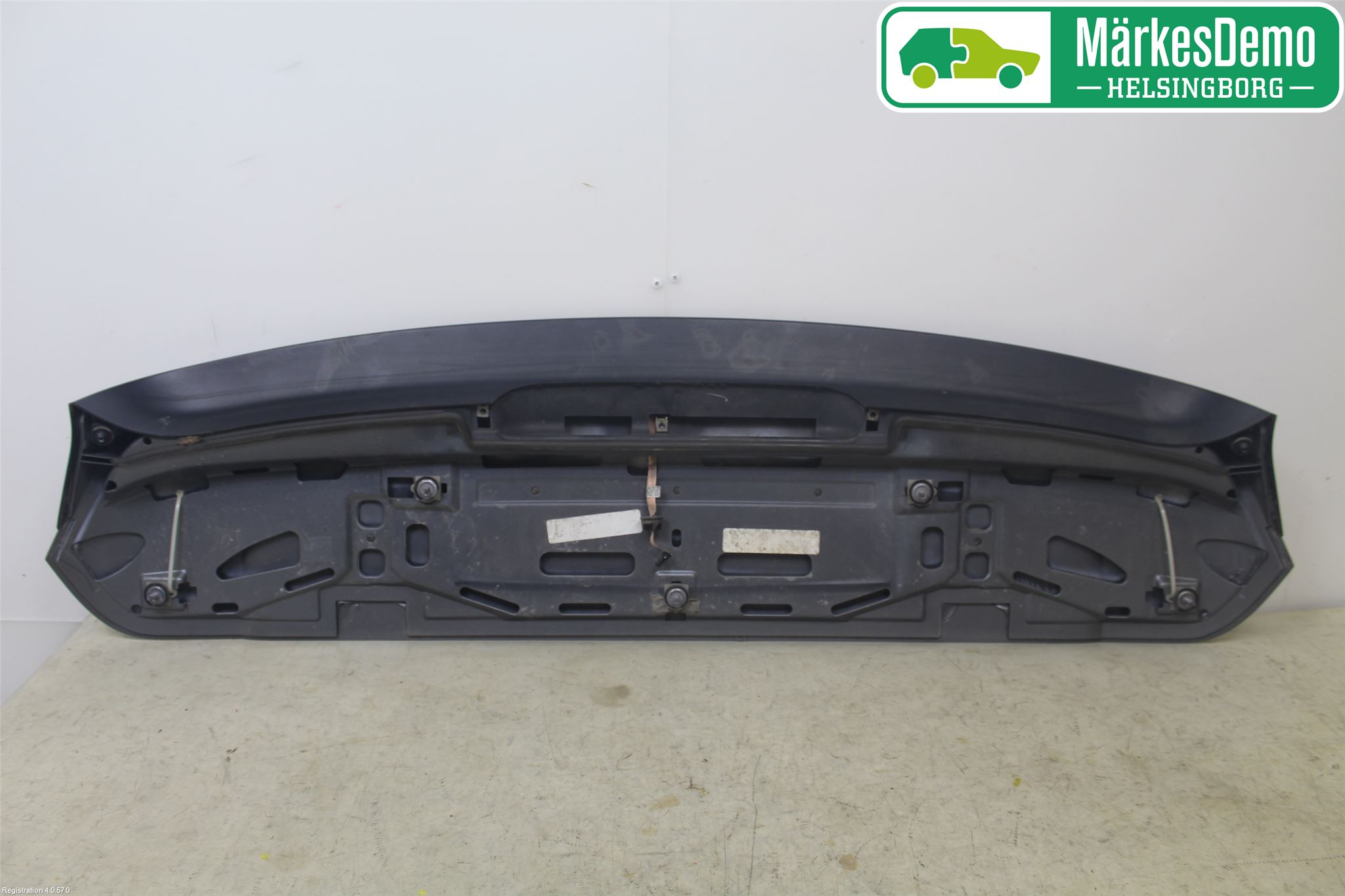 BMW X5 E70 07-13 Spoiler Baklucka