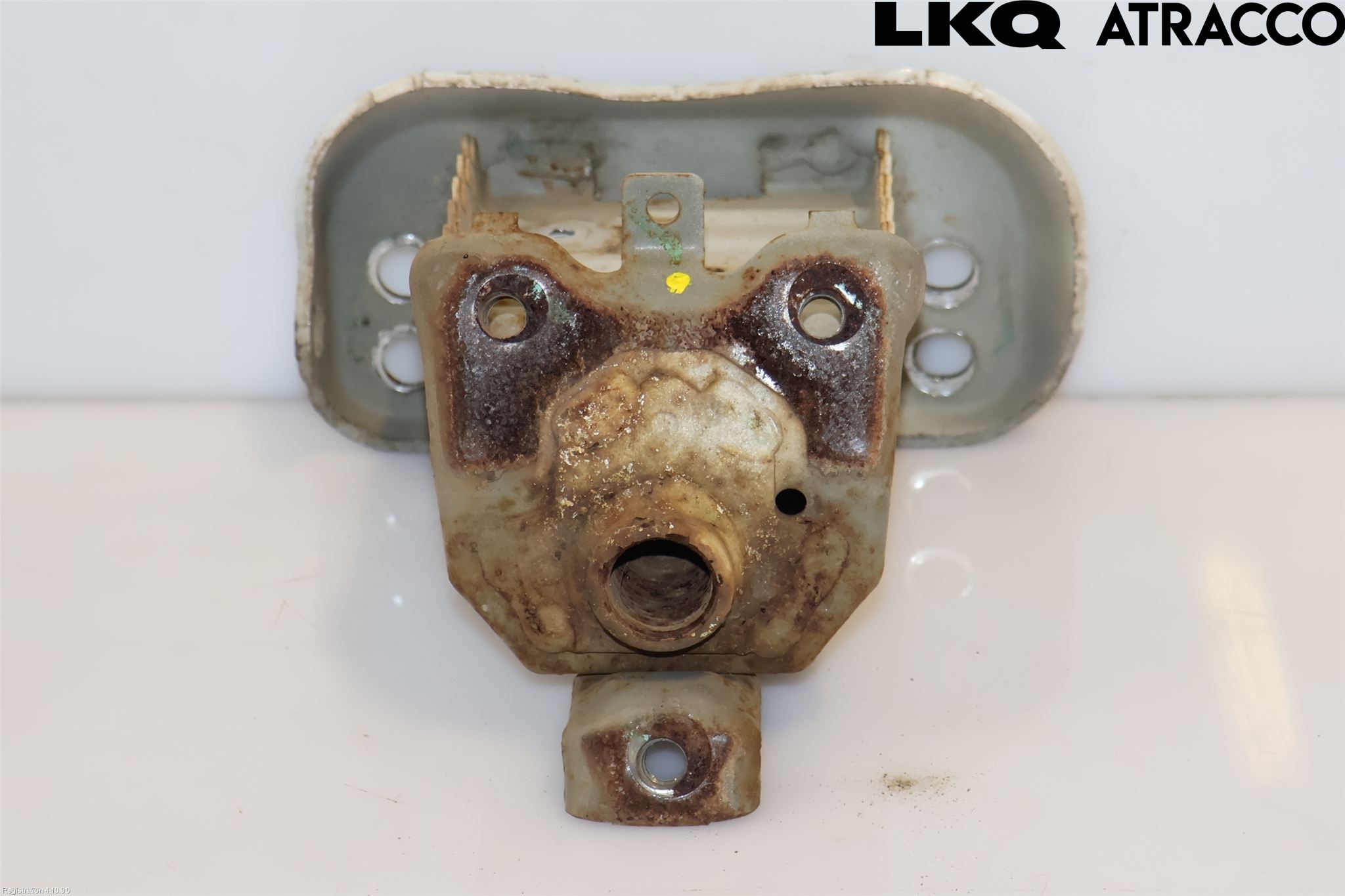 Toyota YARIS XP130 12-14 Stötfångarbärjärn Fram
