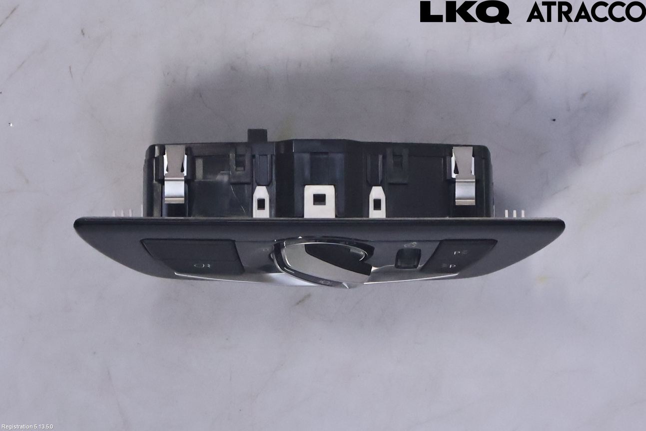BMW 5 G30/G31/F90 17-23 Strömställare Ljus