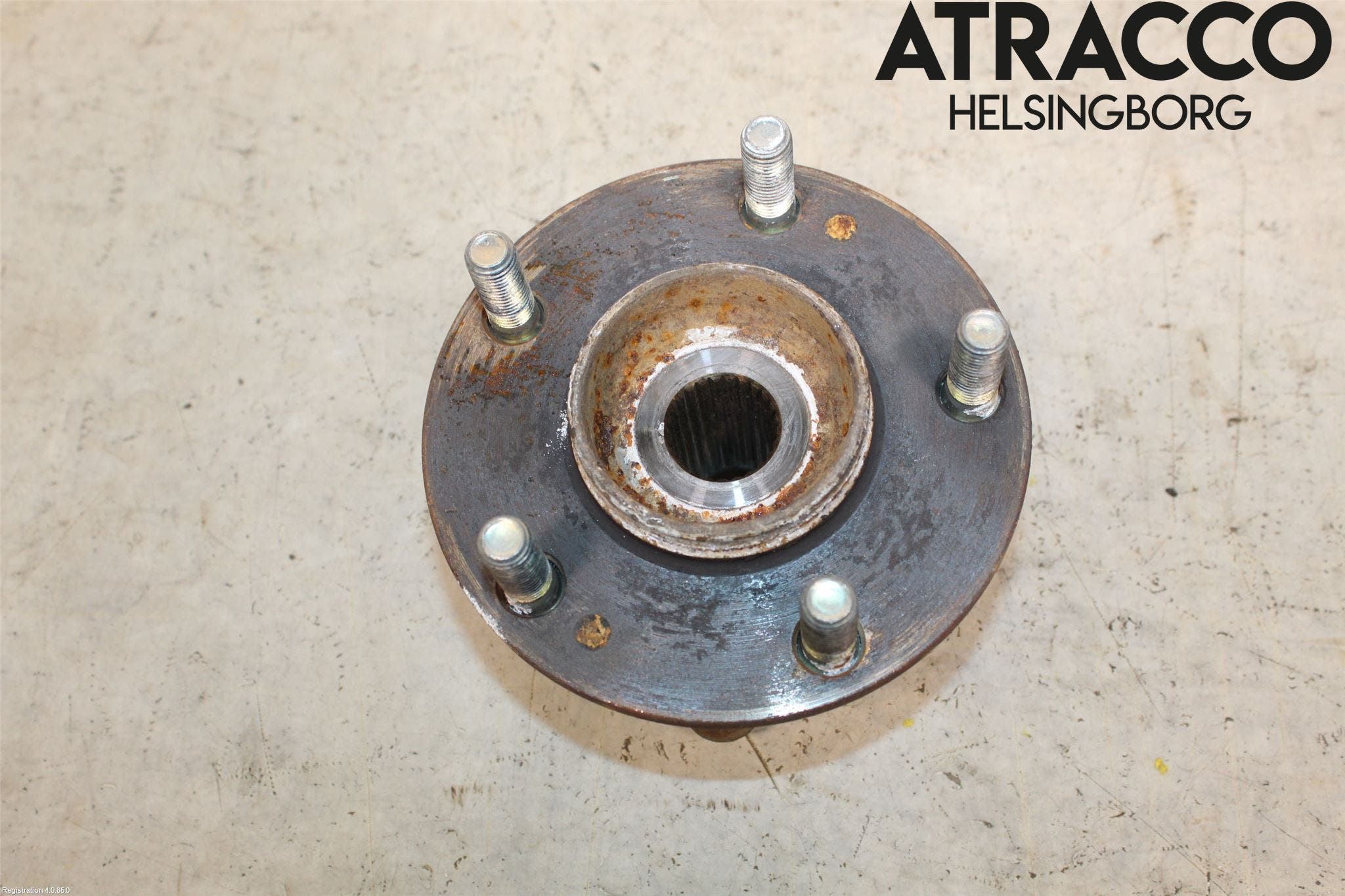 Mitsubishi OUTLANDER 13-21 Nav Bak