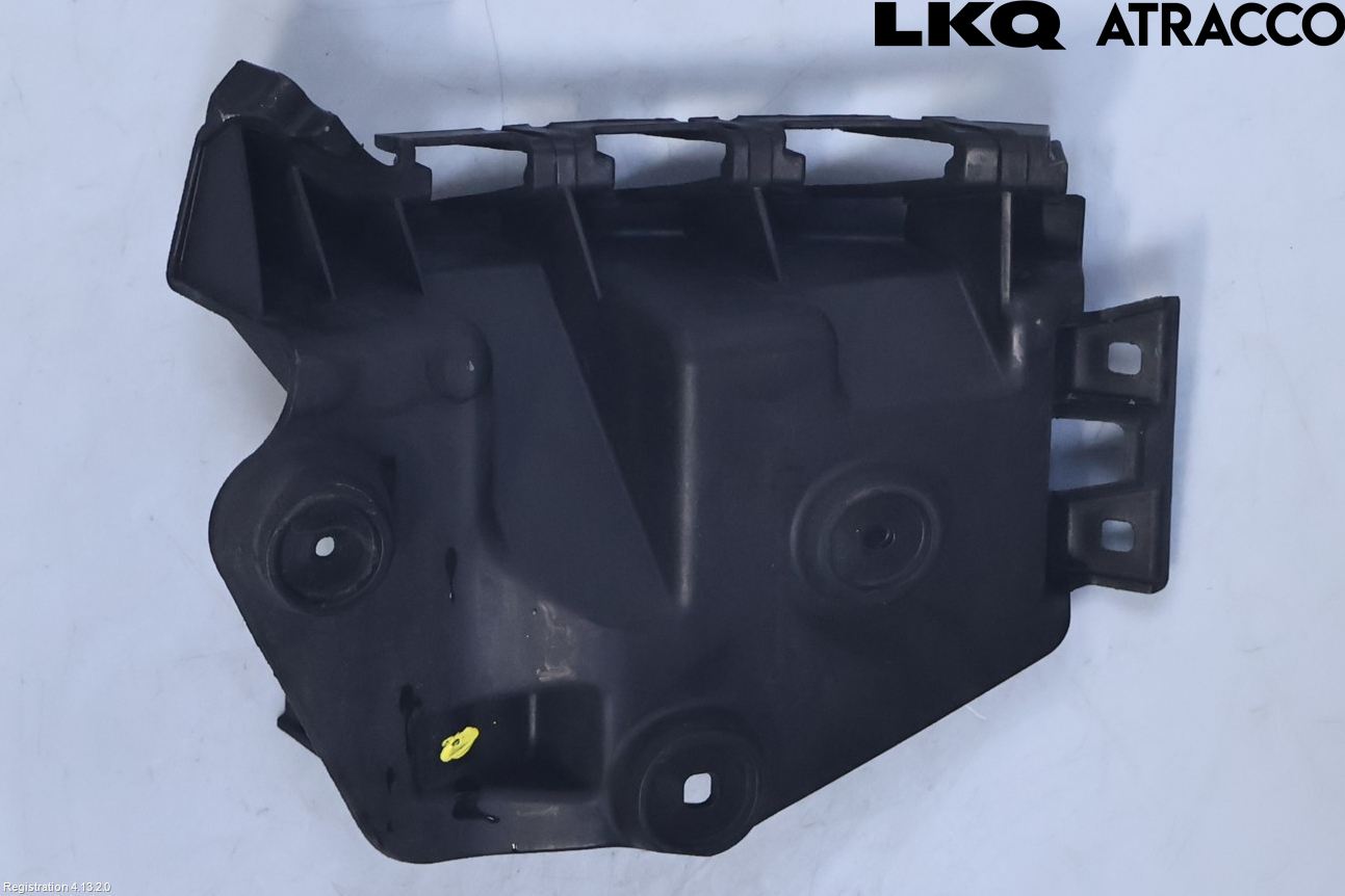 Audi A3/S3 05-13 Stötfångarfäste Bak Vä