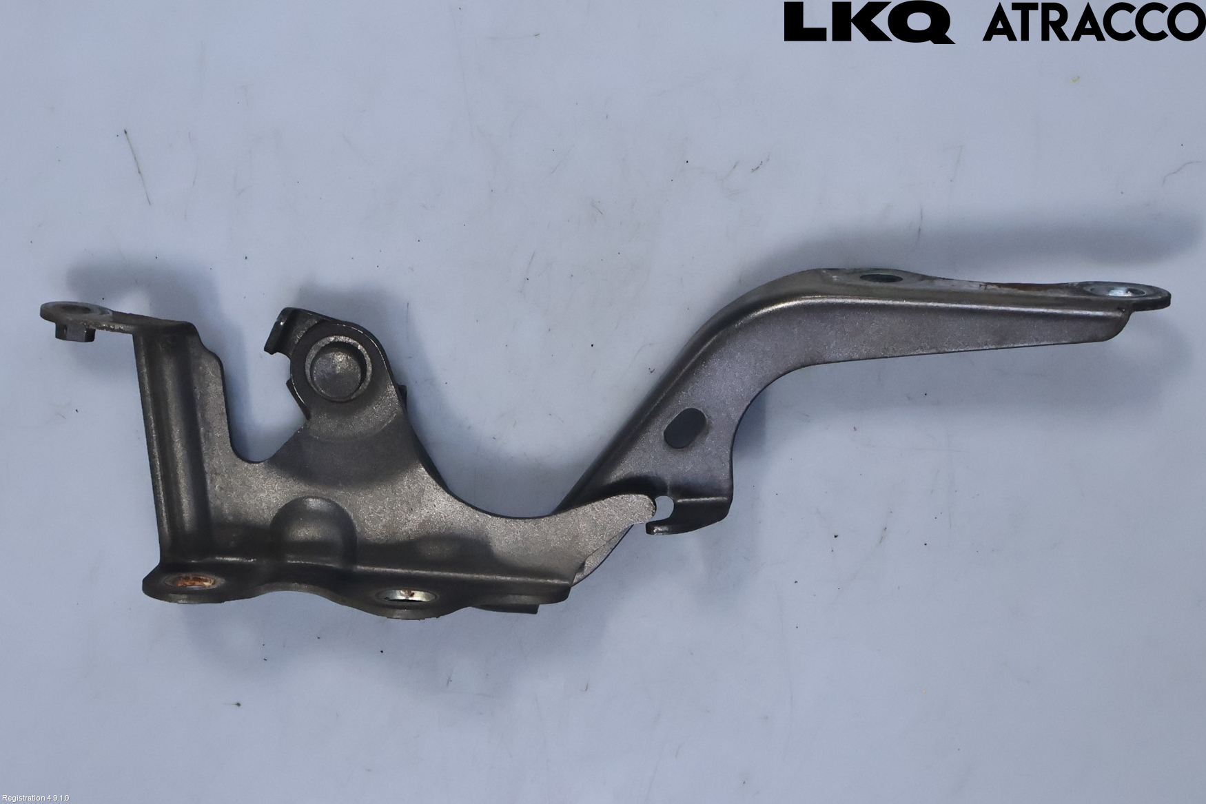Toyota VERSO 09-18 Huvgångjärn