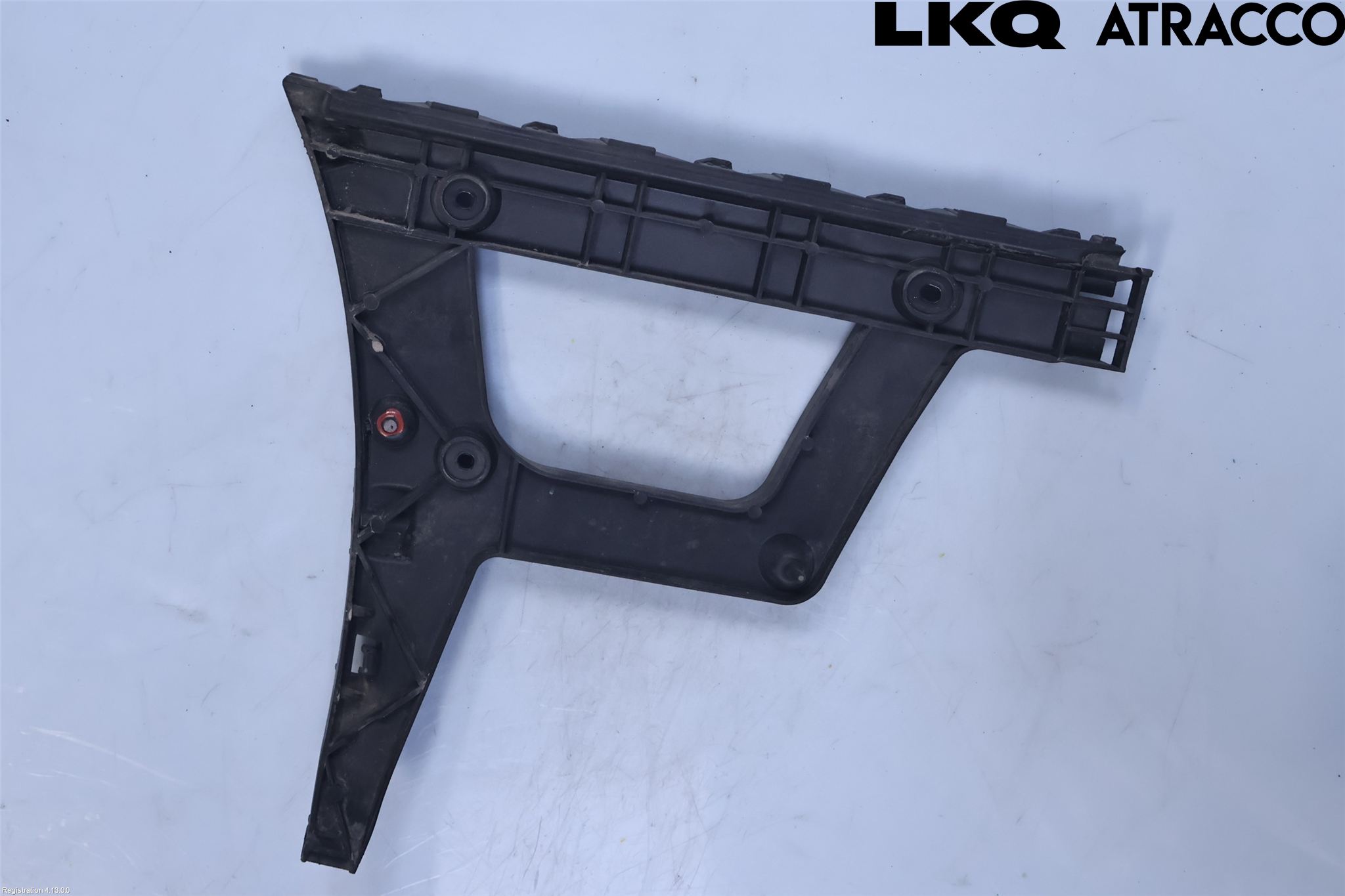 Audi A4 12-15 Stötfångarfäste Bak Hö